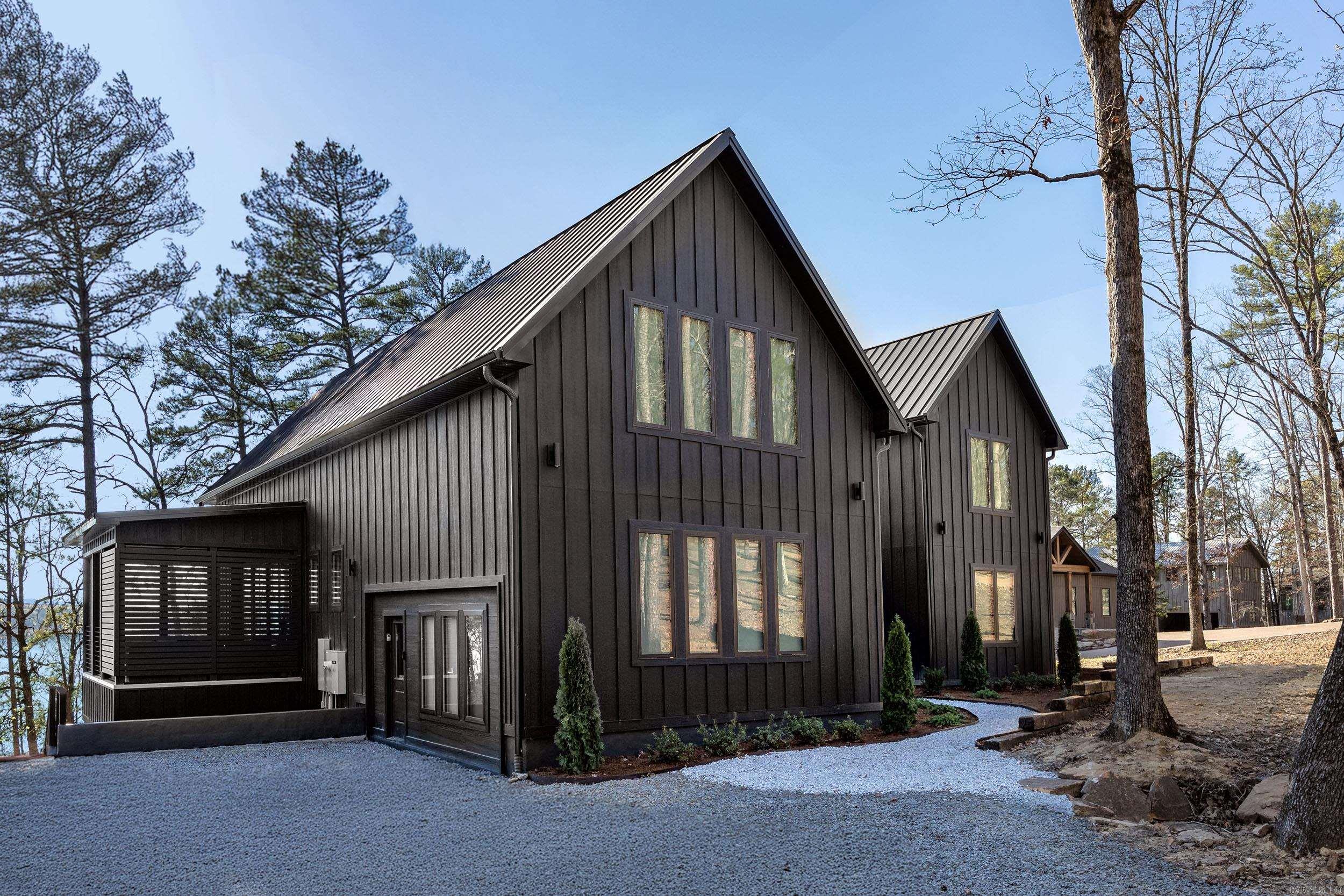 2670 Tannenbaum Rd.  Drasco, AR