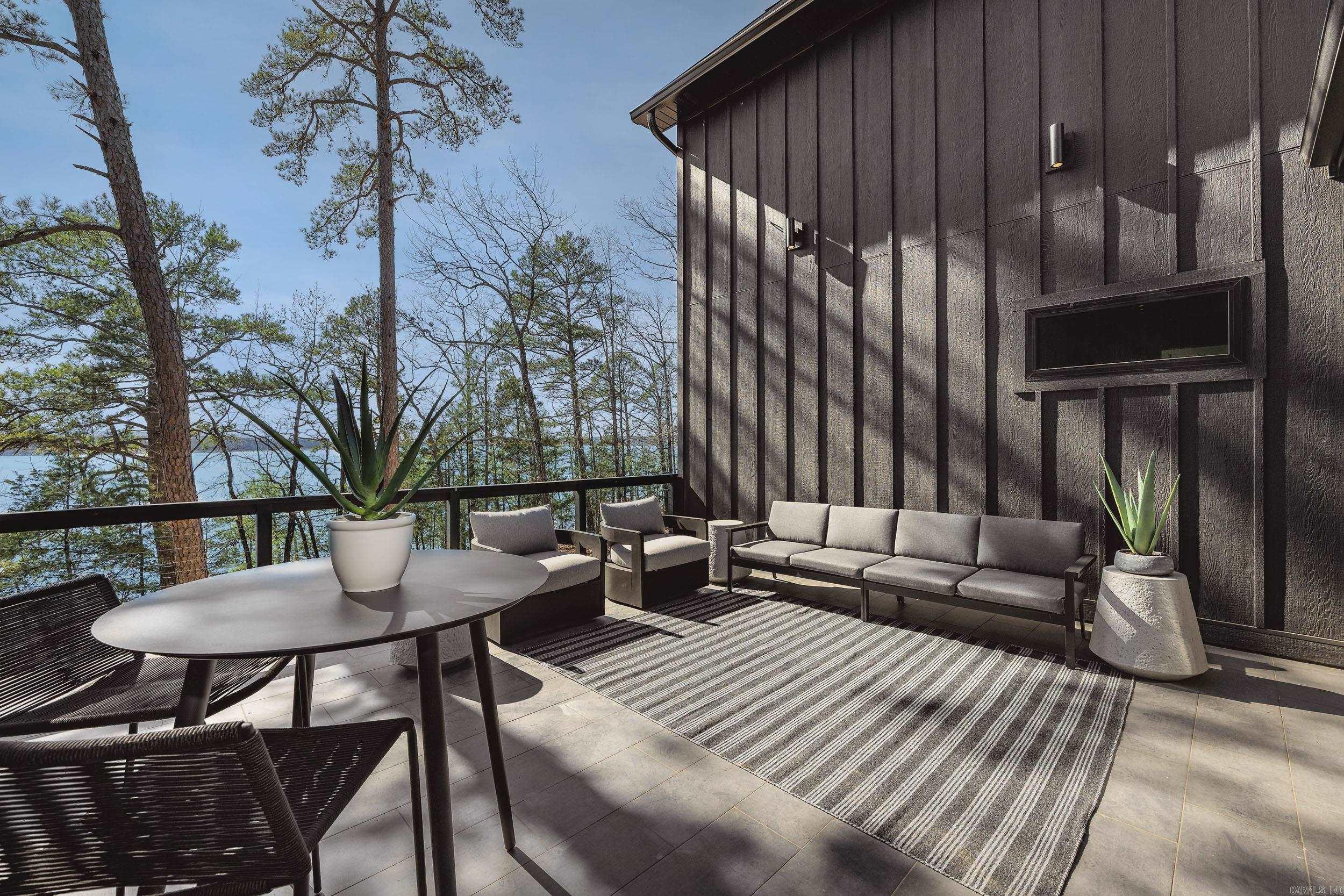 2670 Tannenbaum Rd.  Drasco, AR