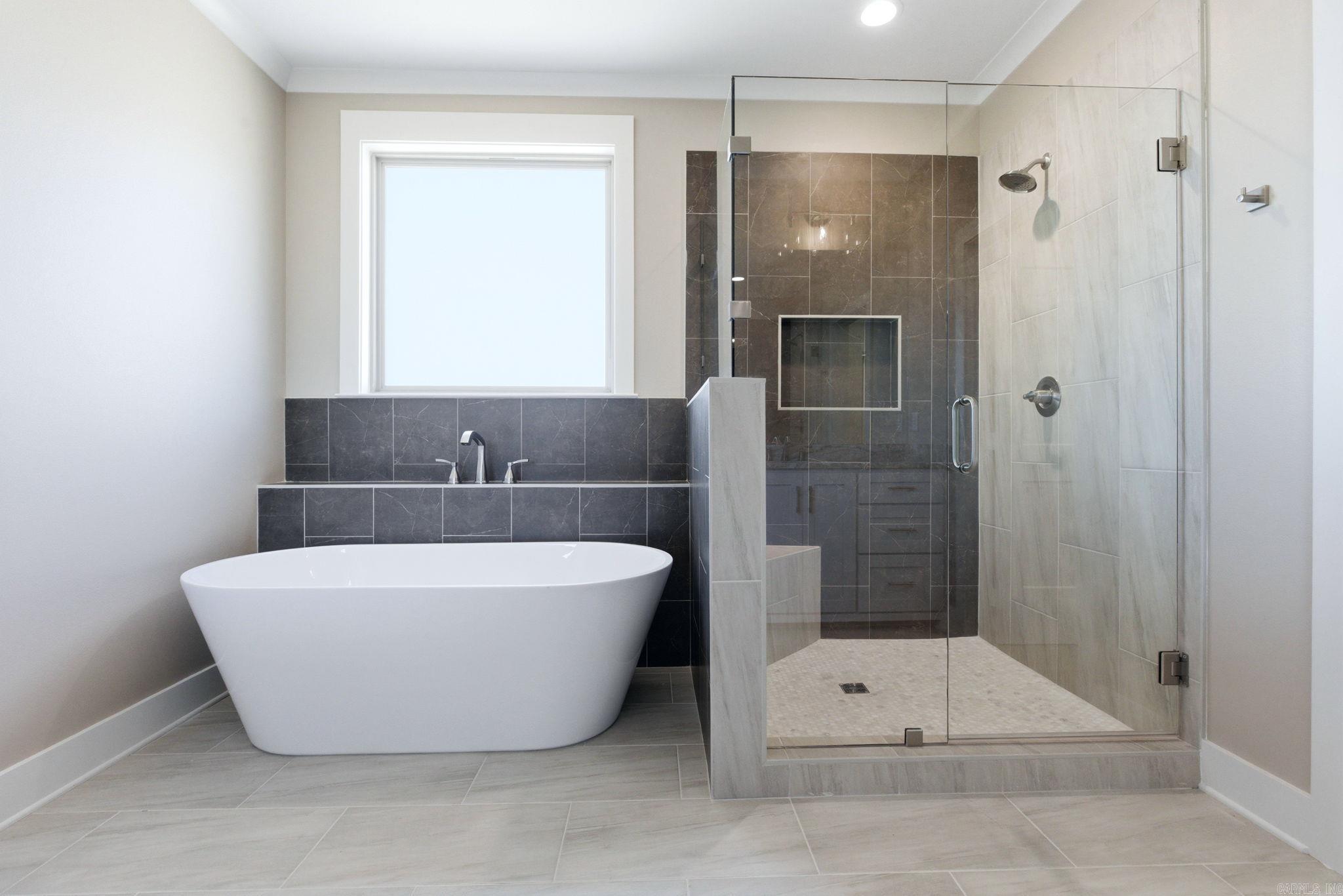 43 Mountain Brook Road Little Rock, AR 72223