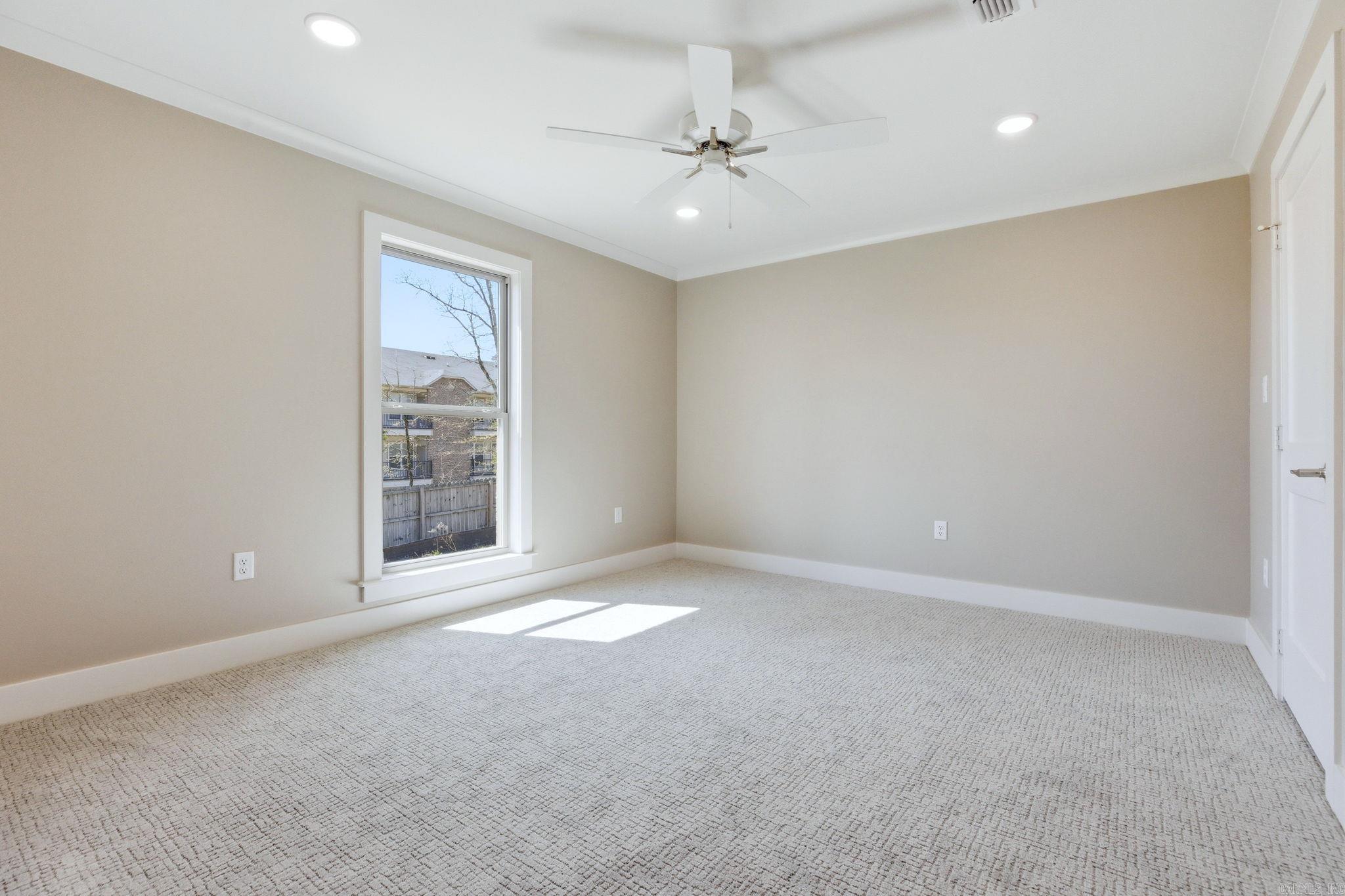 43 Mountain Brook Road Little Rock, AR 72223