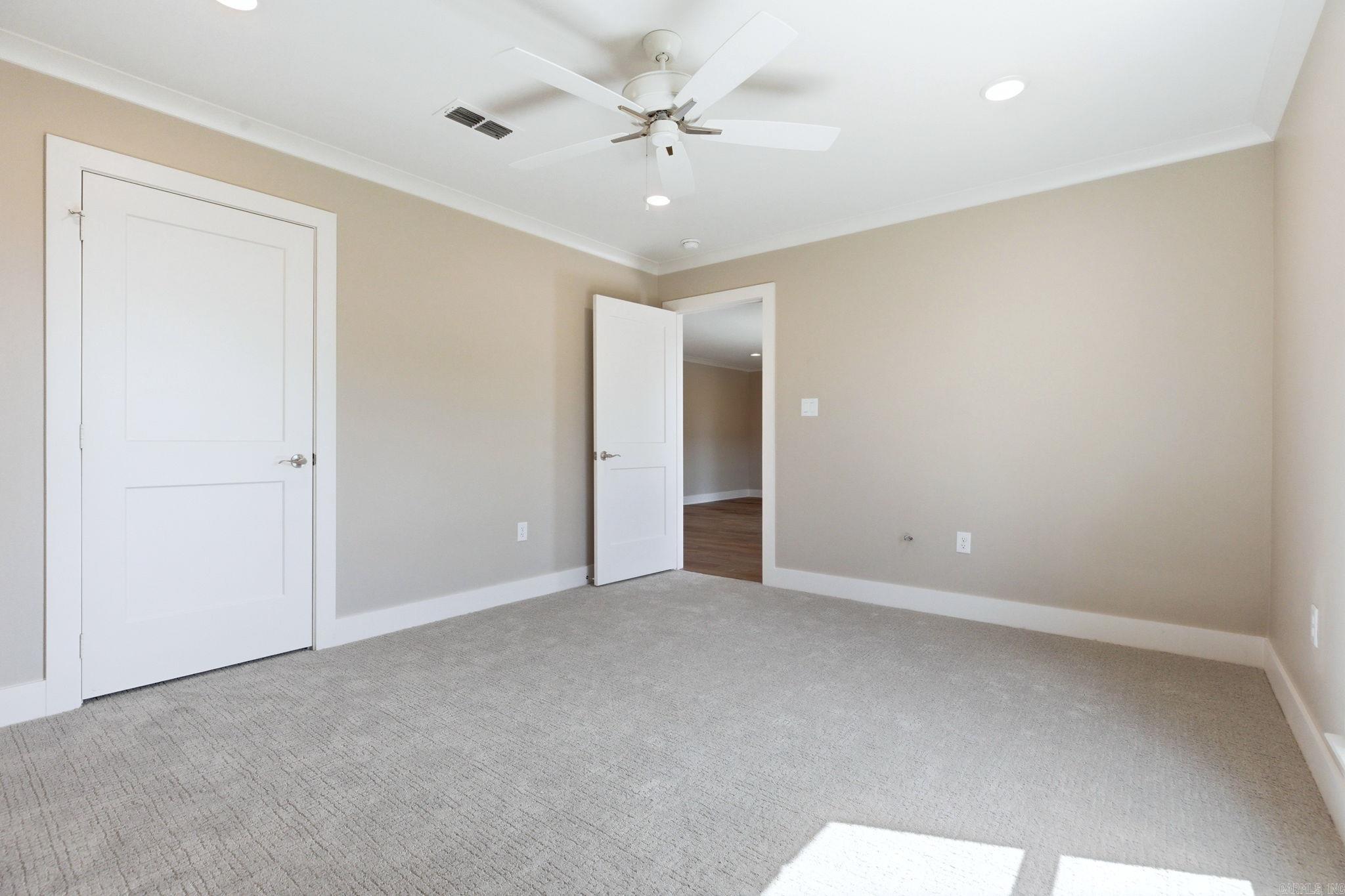 43 Mountain Brook Road Little Rock, AR 72223