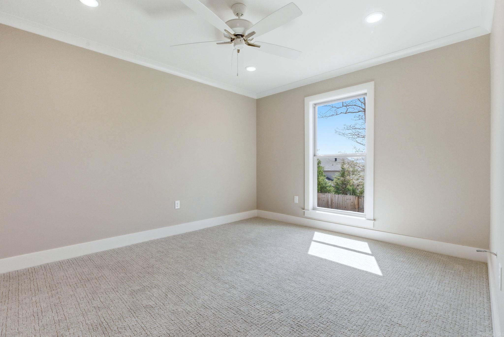 43 Mountain Brook Road Little Rock, AR 72223