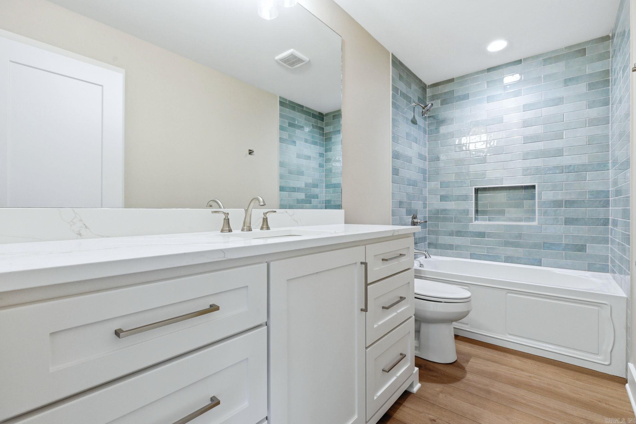 43 Mountain Brook Road Little Rock, AR 72223