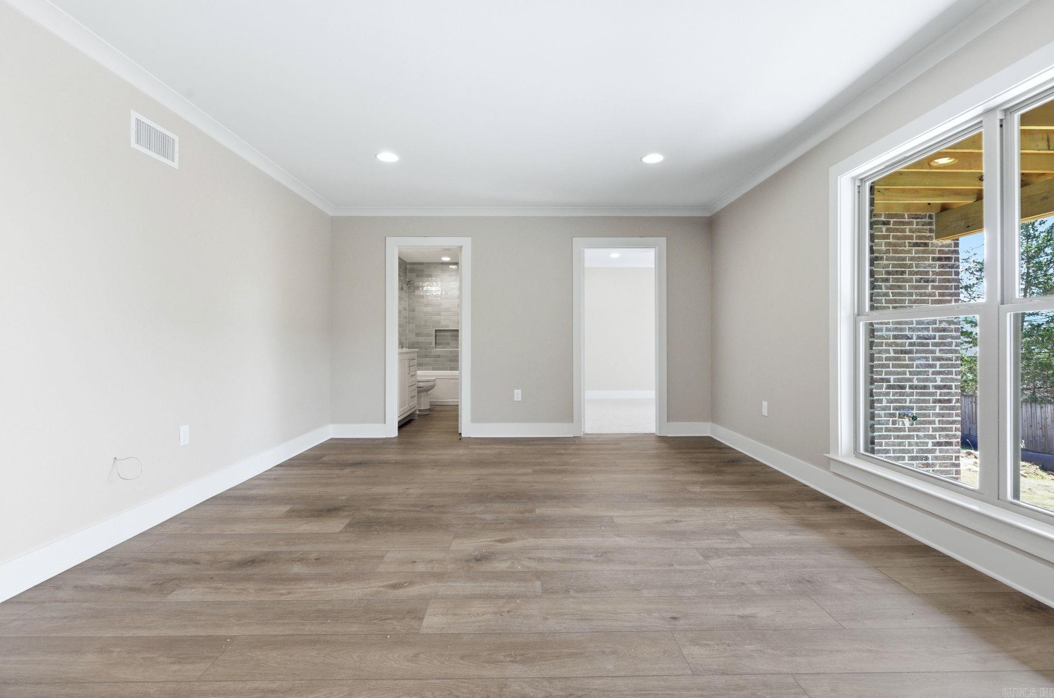 43 Mountain Brook Road Little Rock, AR 72223