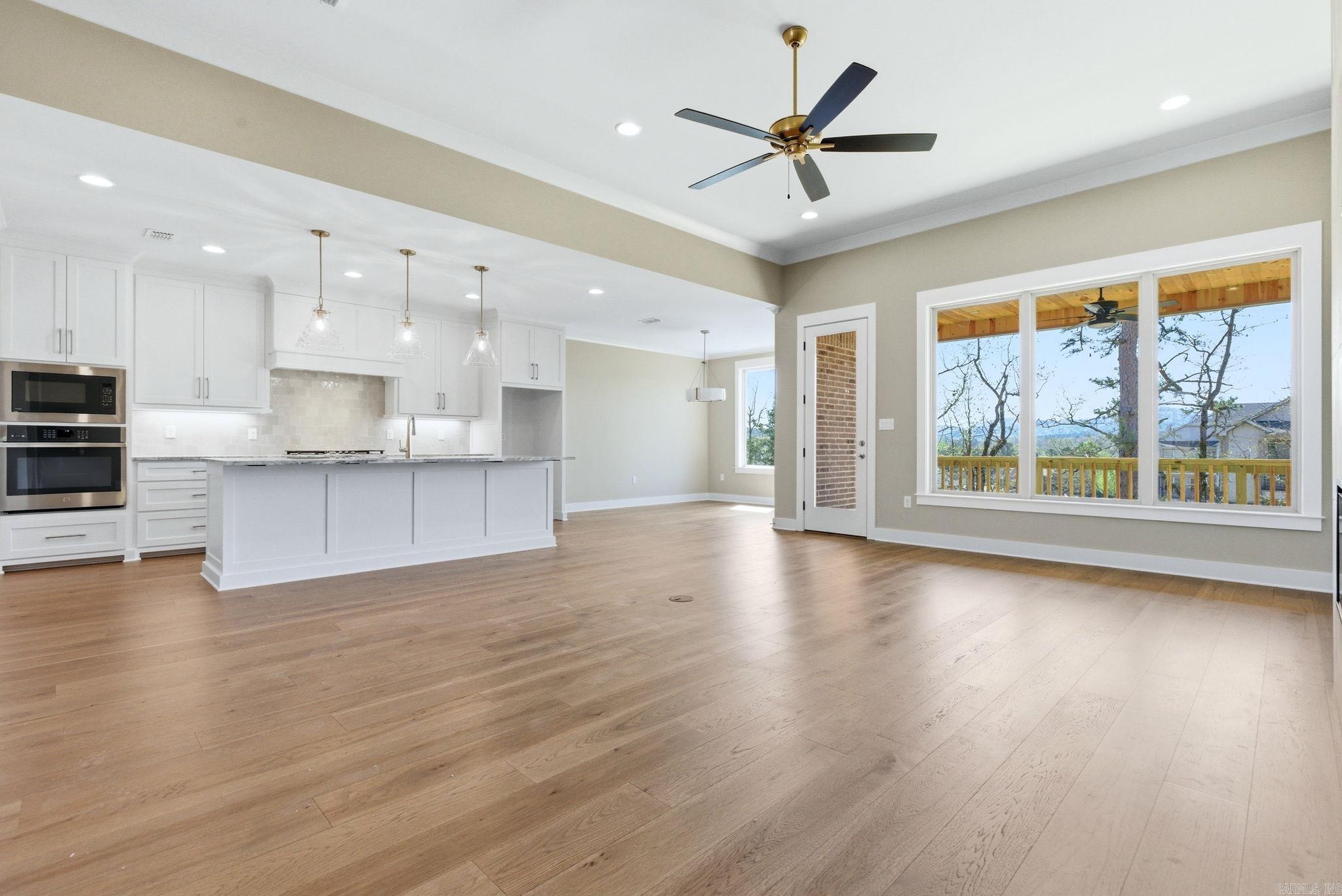 43 Mountain Brook Road Little Rock, AR 72223