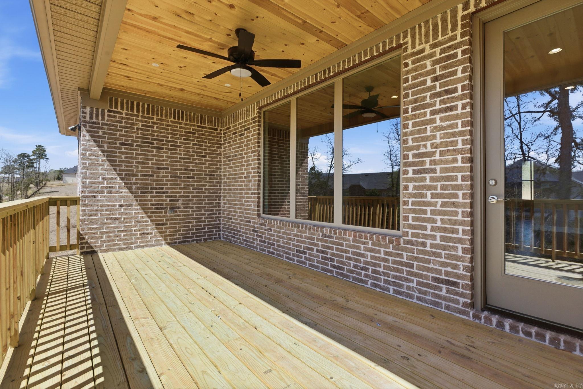 43 Mountain Brook Road Little Rock, AR 72223