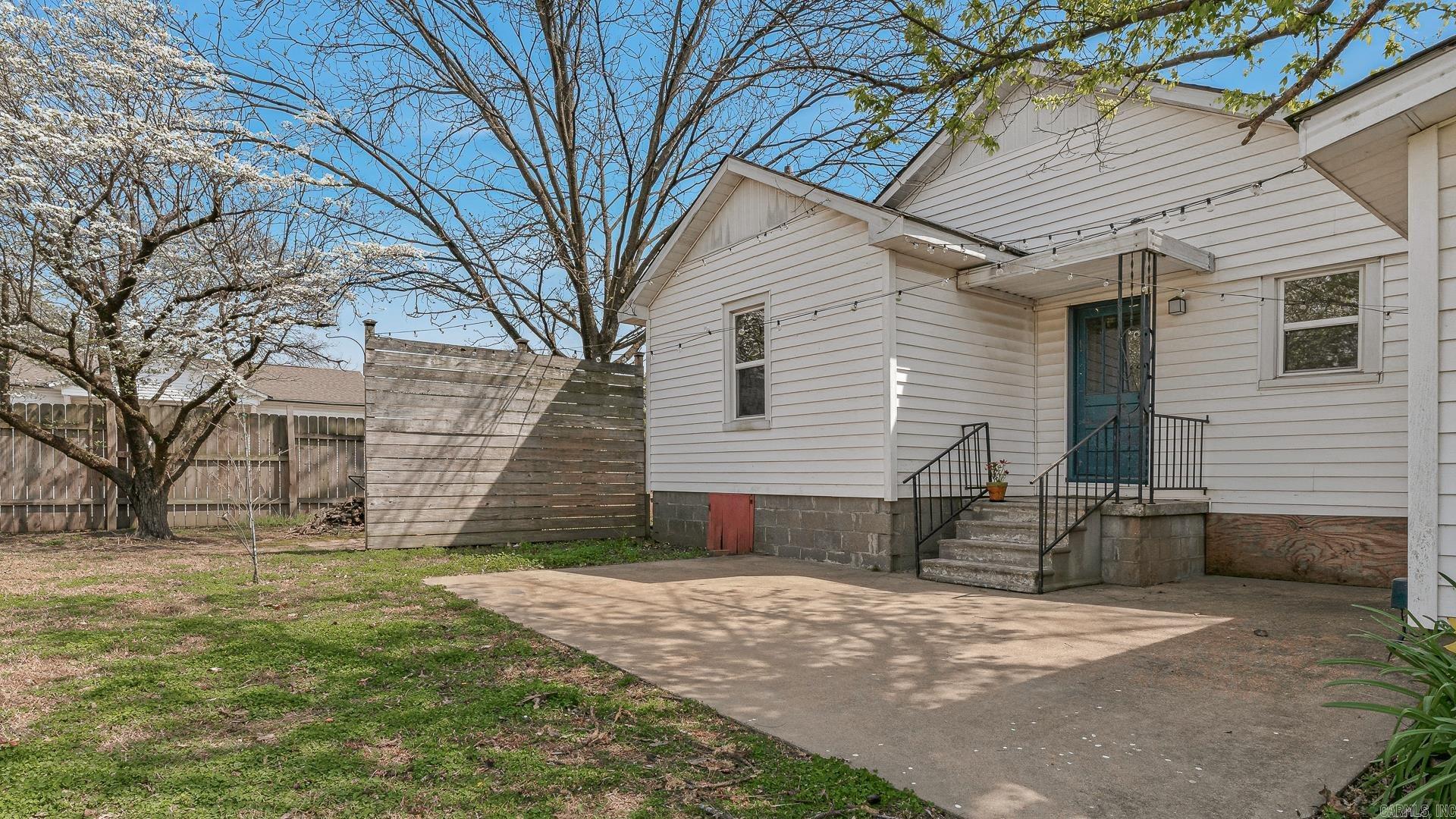 1011 W Court Paragould, AR 72450