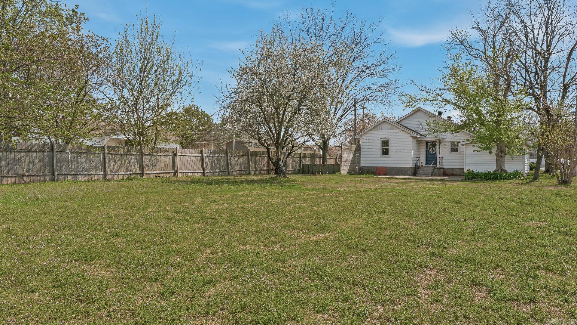 1011 W Court Paragould, AR 72450