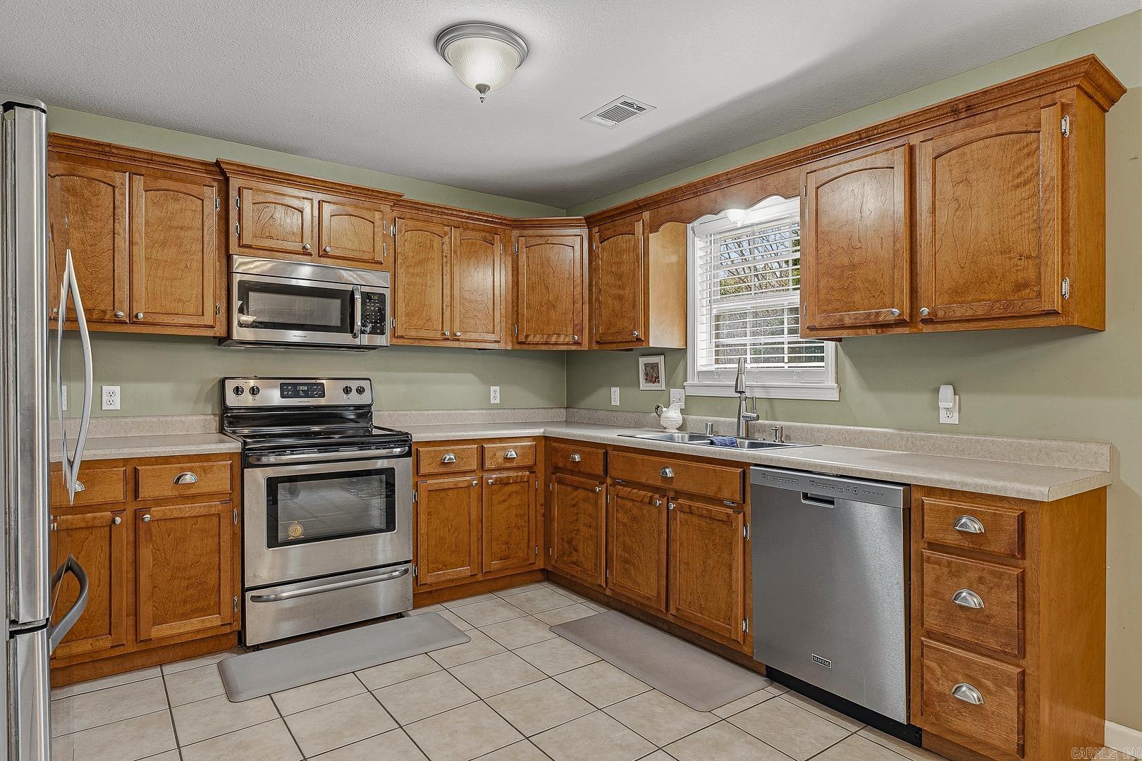 5502 S 32 Street Paragould, AR 72450