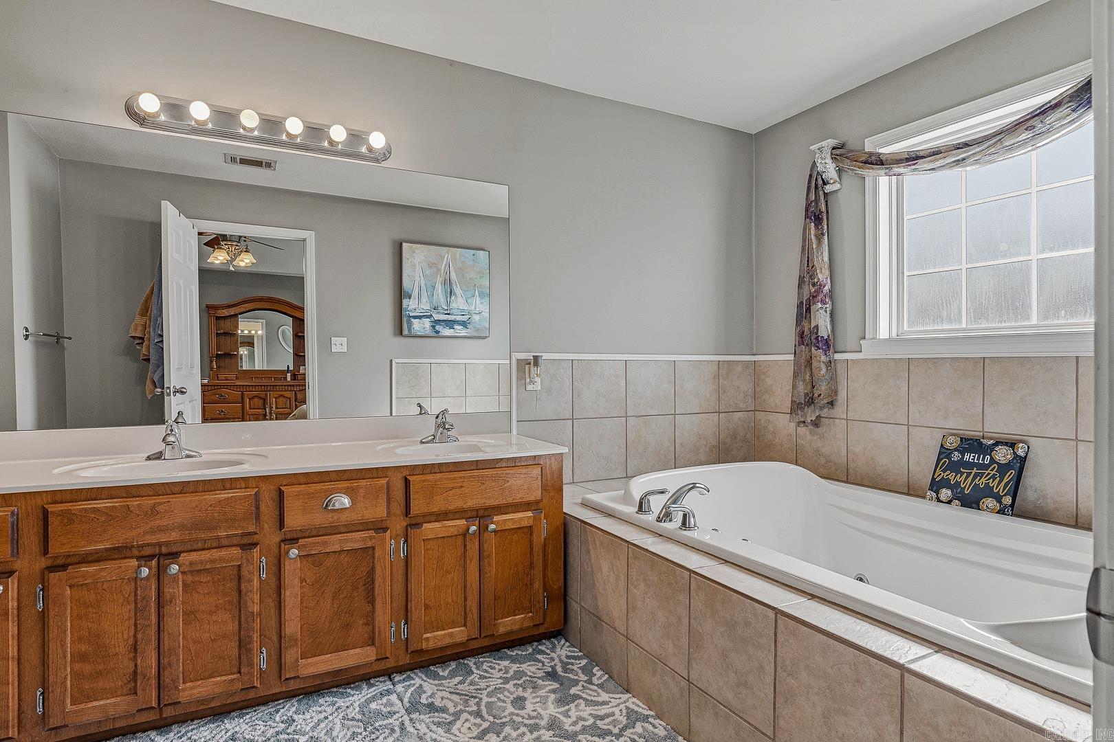 5502 S 32 Street Paragould, AR 72450