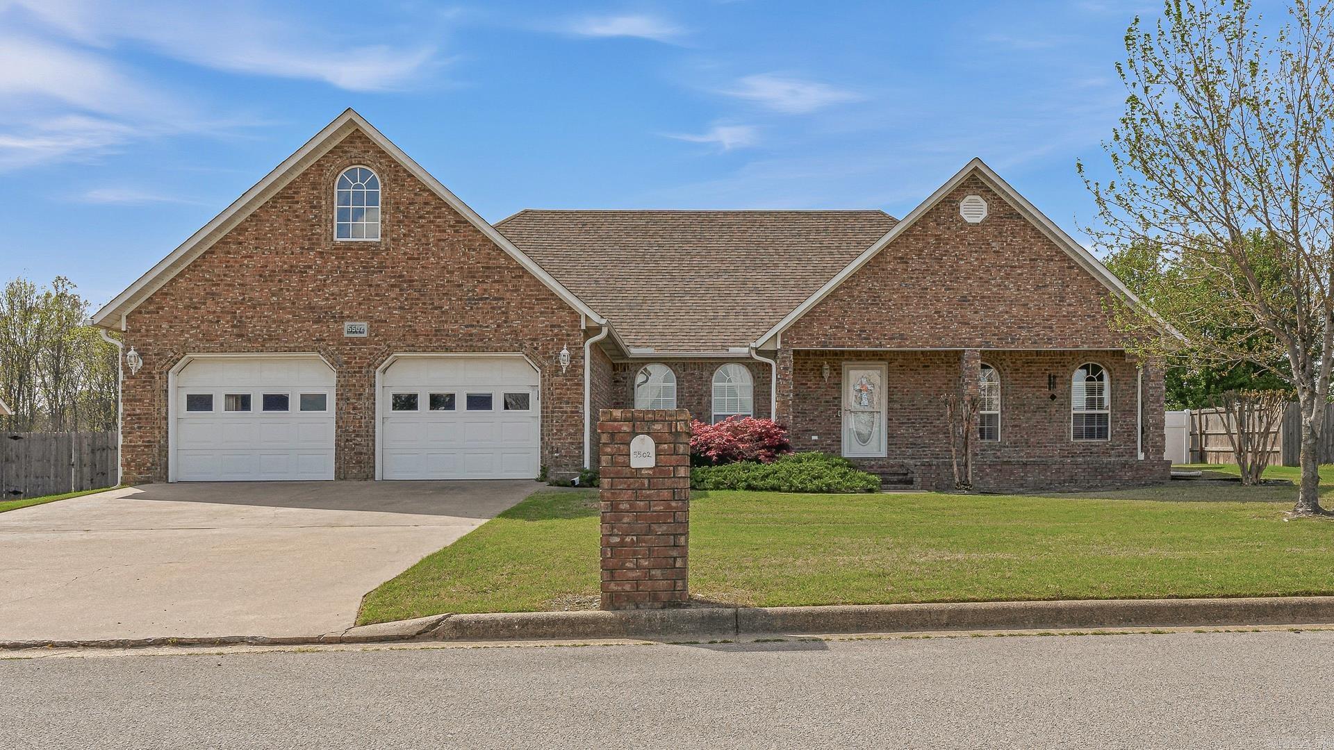 5502 S 32 Street Paragould, AR 72450