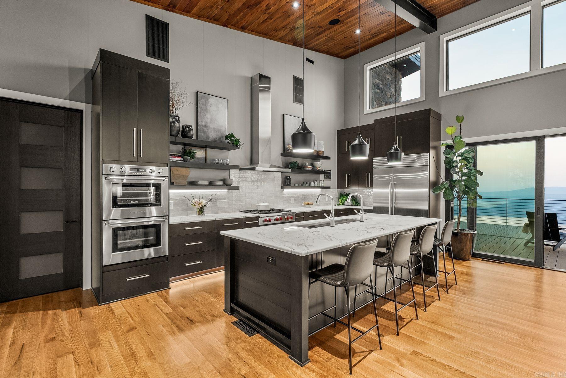 2623 Alum Cave Rd  Bee Branch, AR