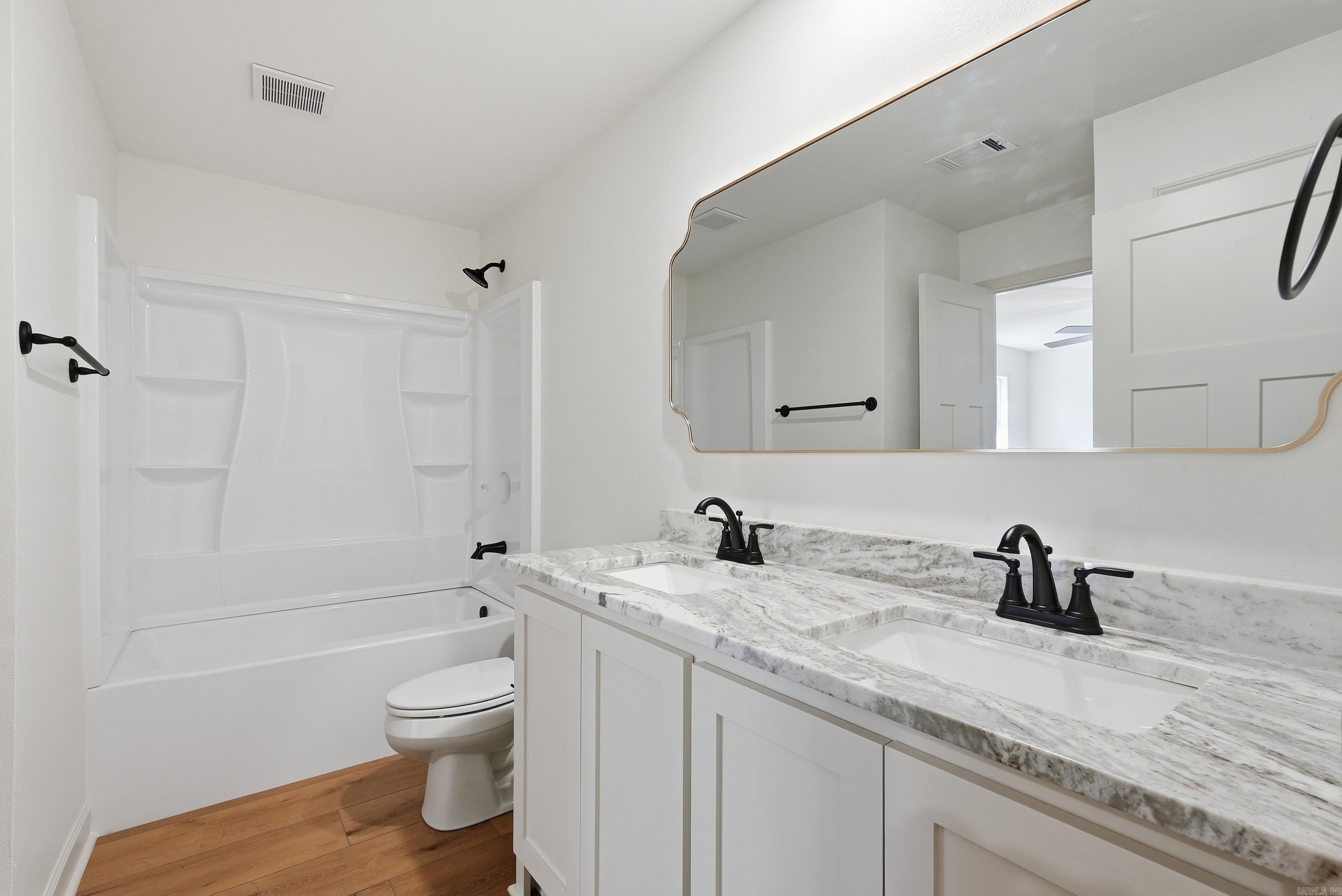 2923 Brown East End  Hensley, AR