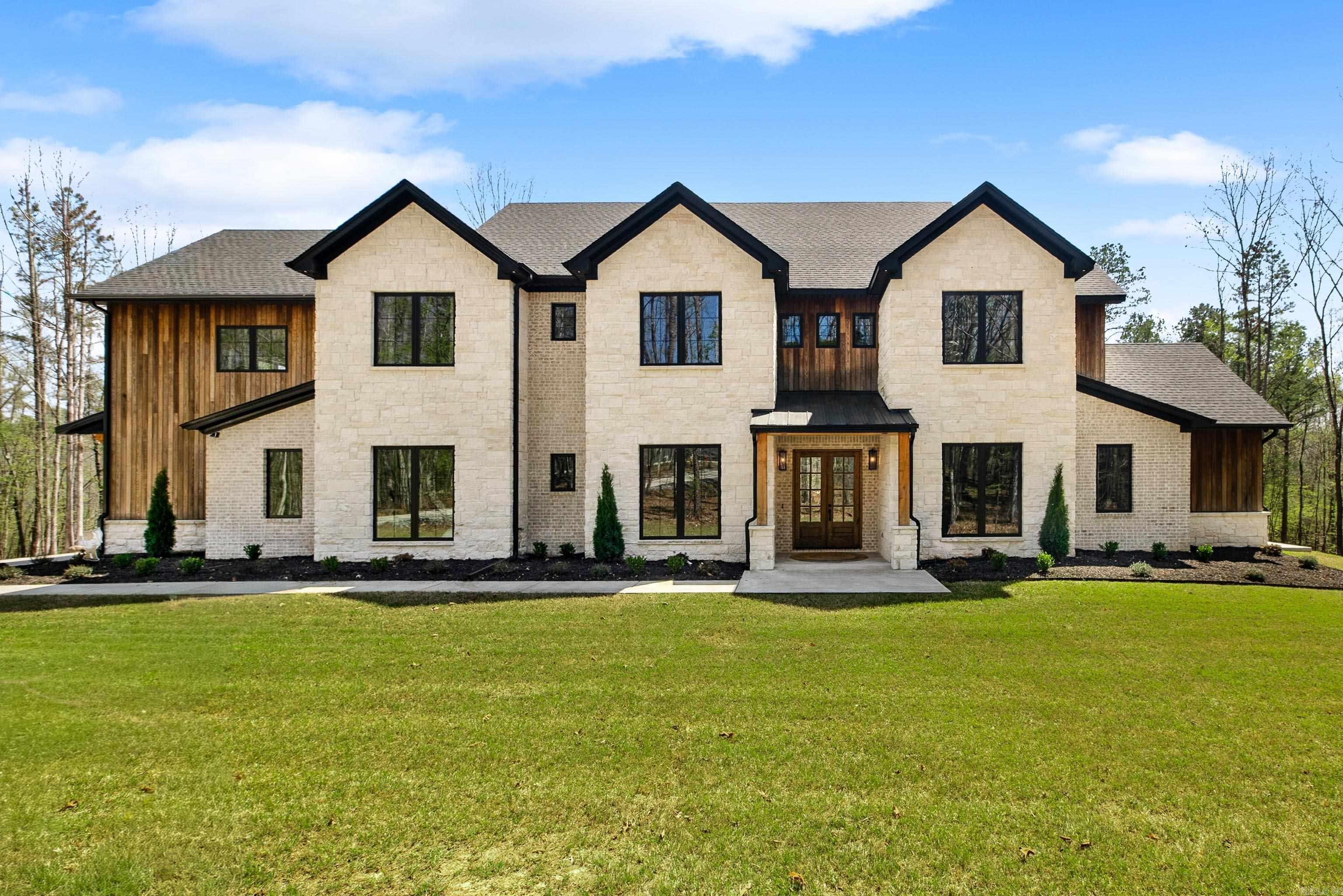 2025 Hickory Hill Drive Benton, AR 72019