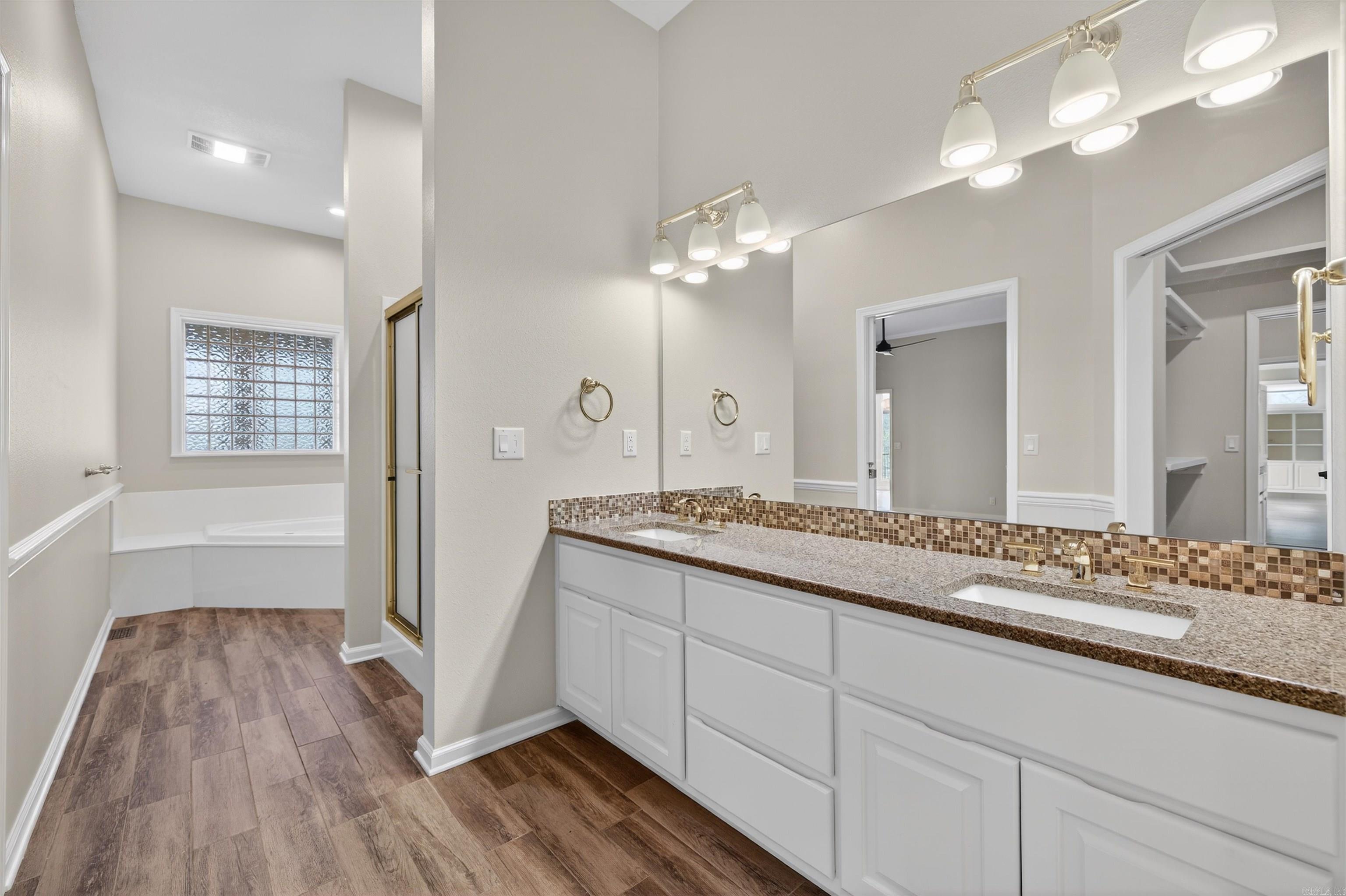 21 Diamante Boulevard Hot Springs Village, AR 71909