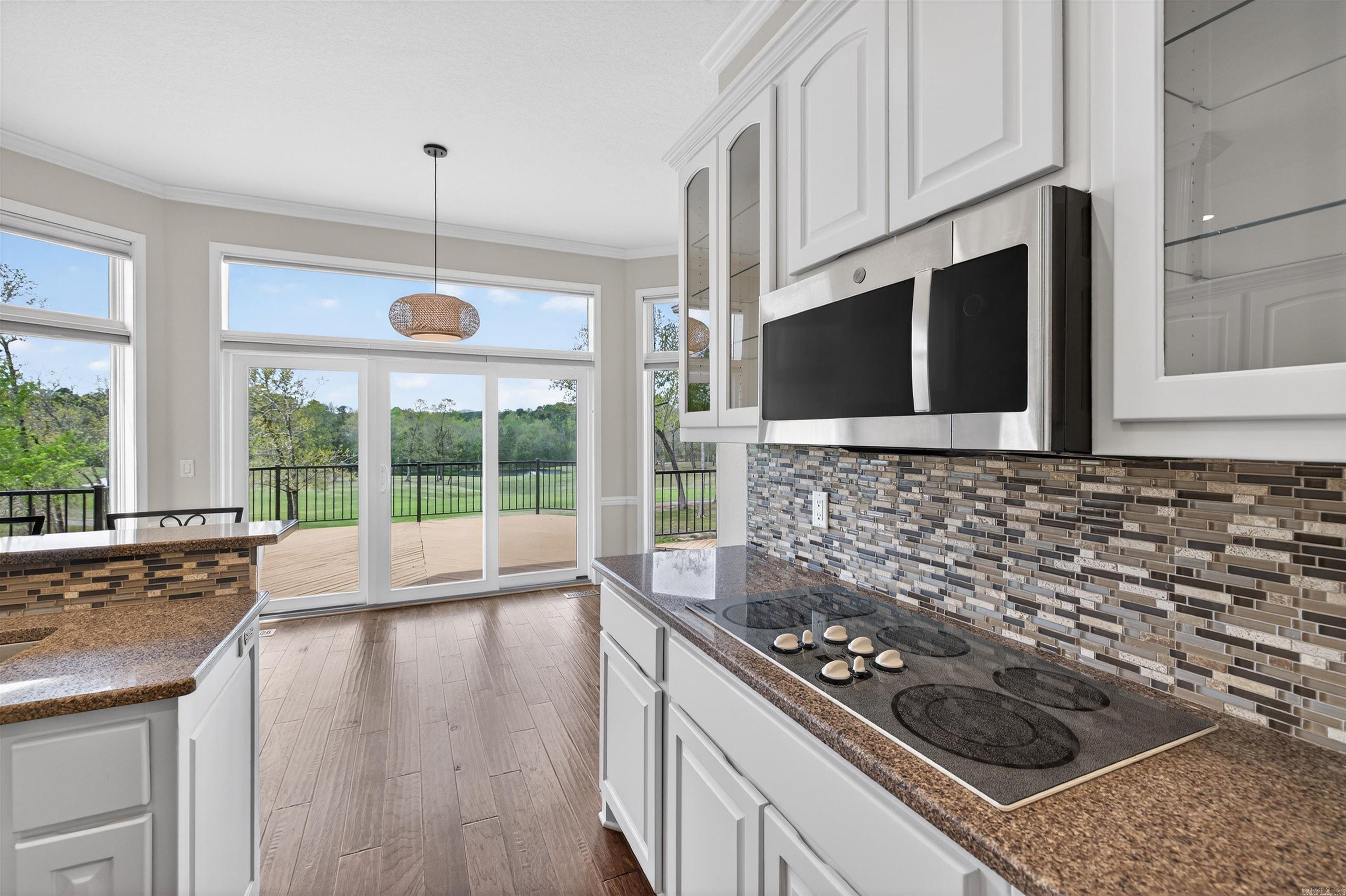 21 Diamante Boulevard Hot Springs Village, AR 71909