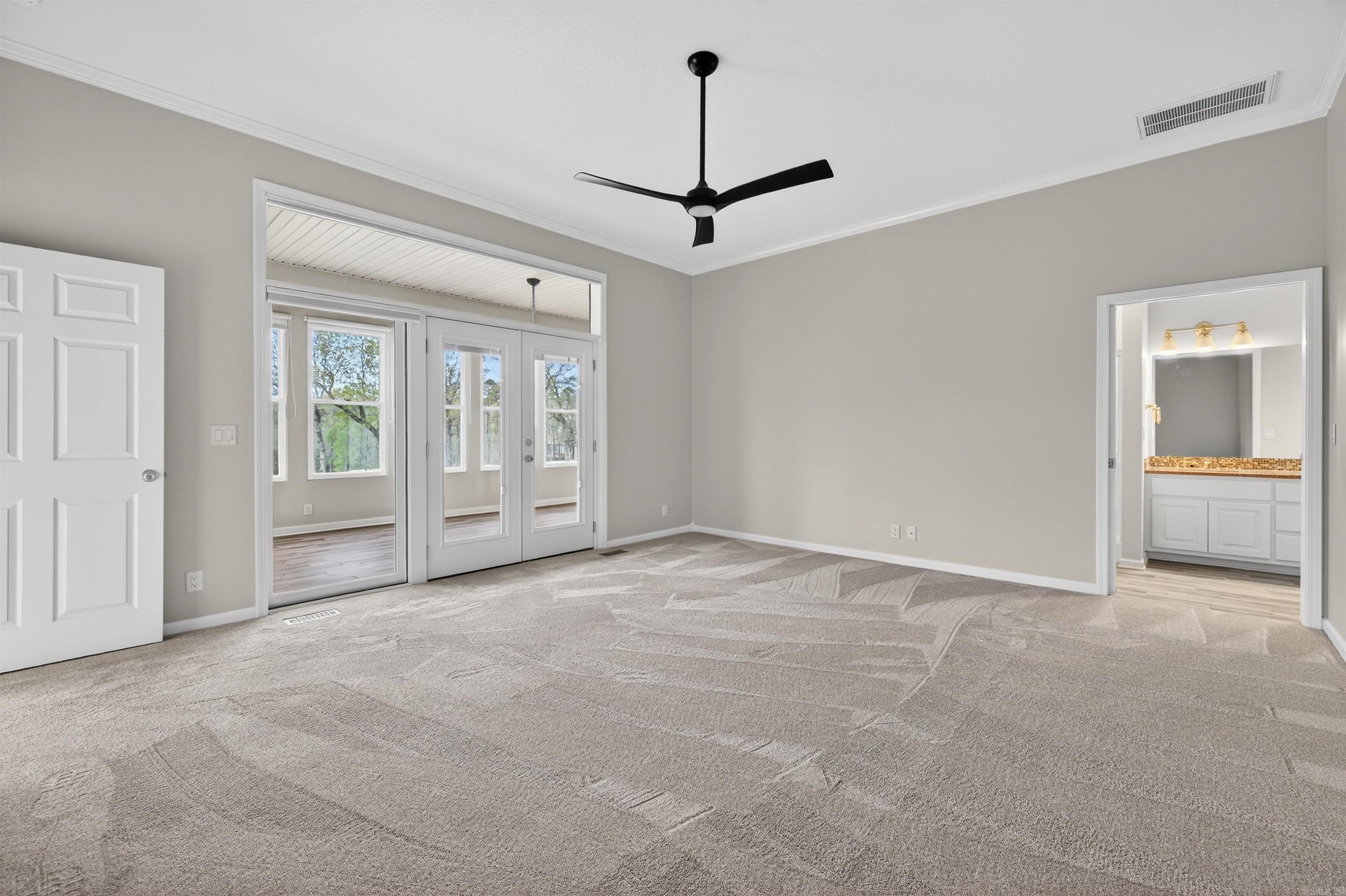 21 Diamante Boulevard Hot Springs Village, AR 71909