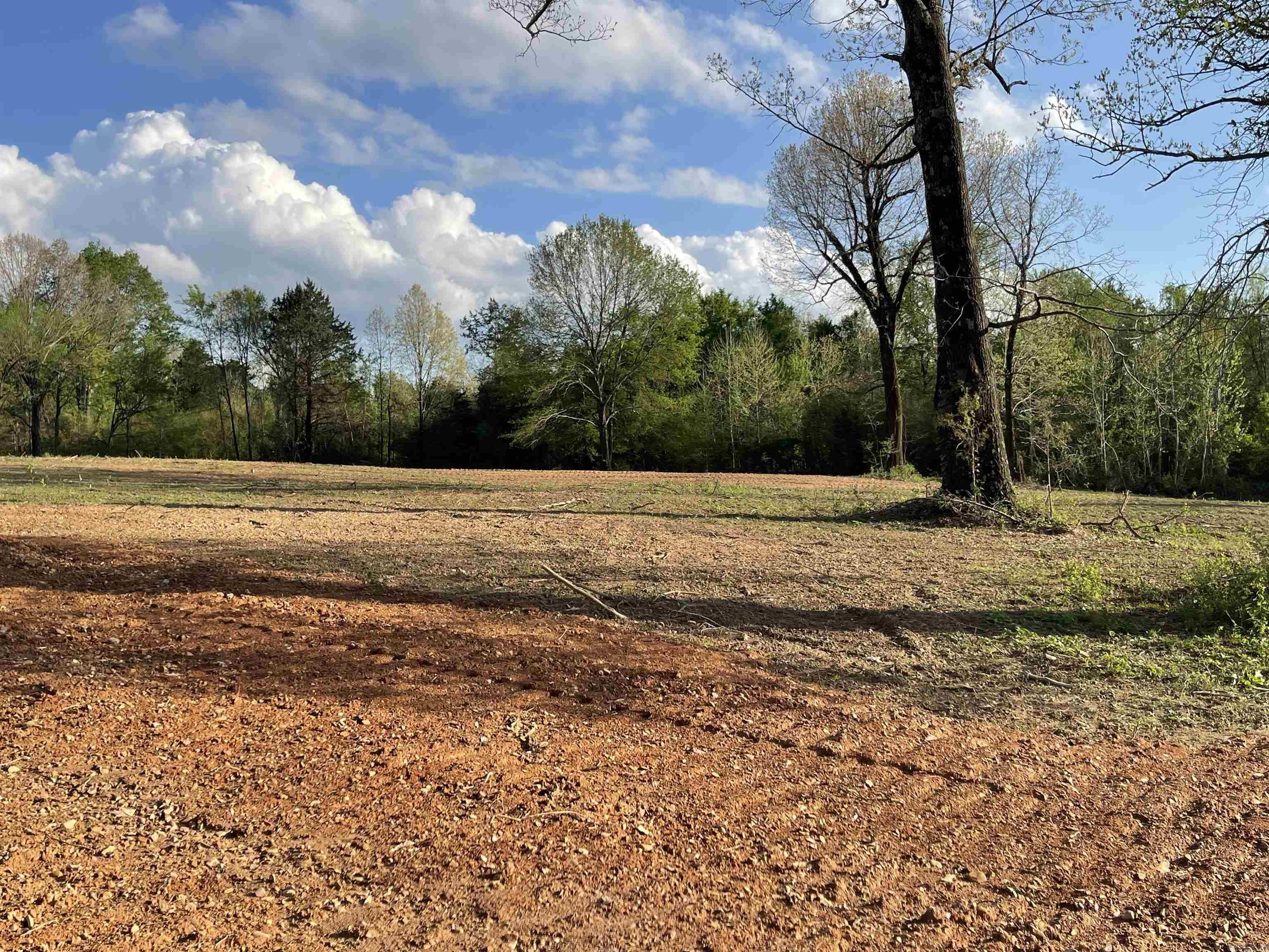 4109 W Creek Road Ozark, AR 72949