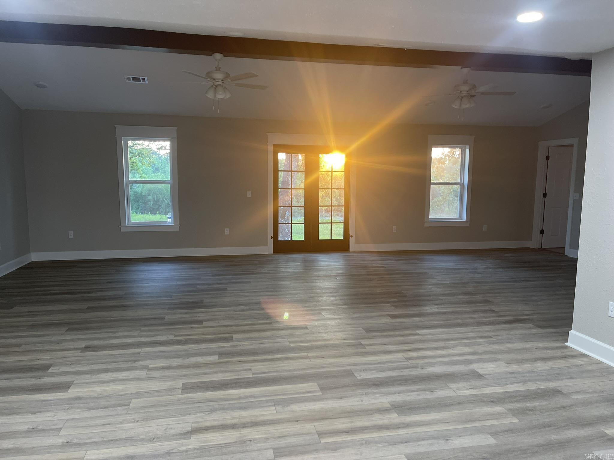 4109 W Creek Road  Ozark, AR
