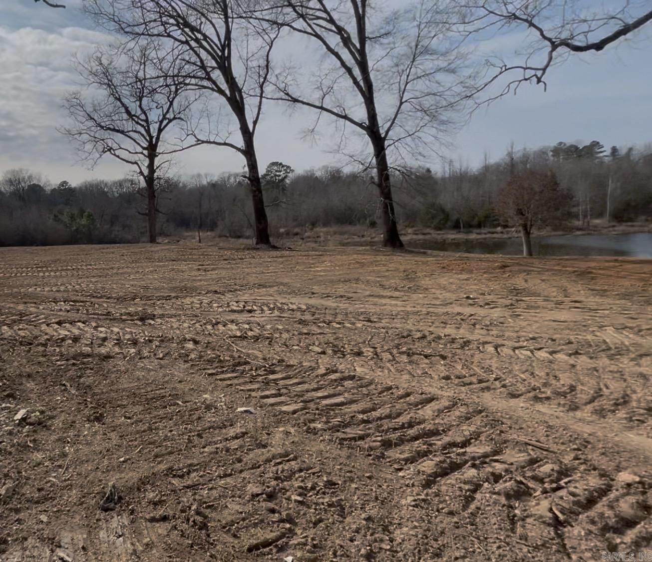 4109 W Creek Road  Ozark, AR