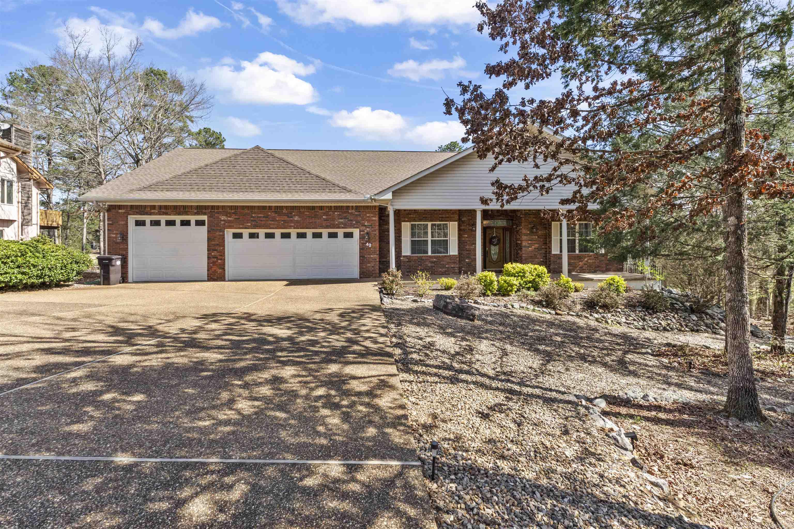 42 Lindura Way Hot Springs Village, AR 71909