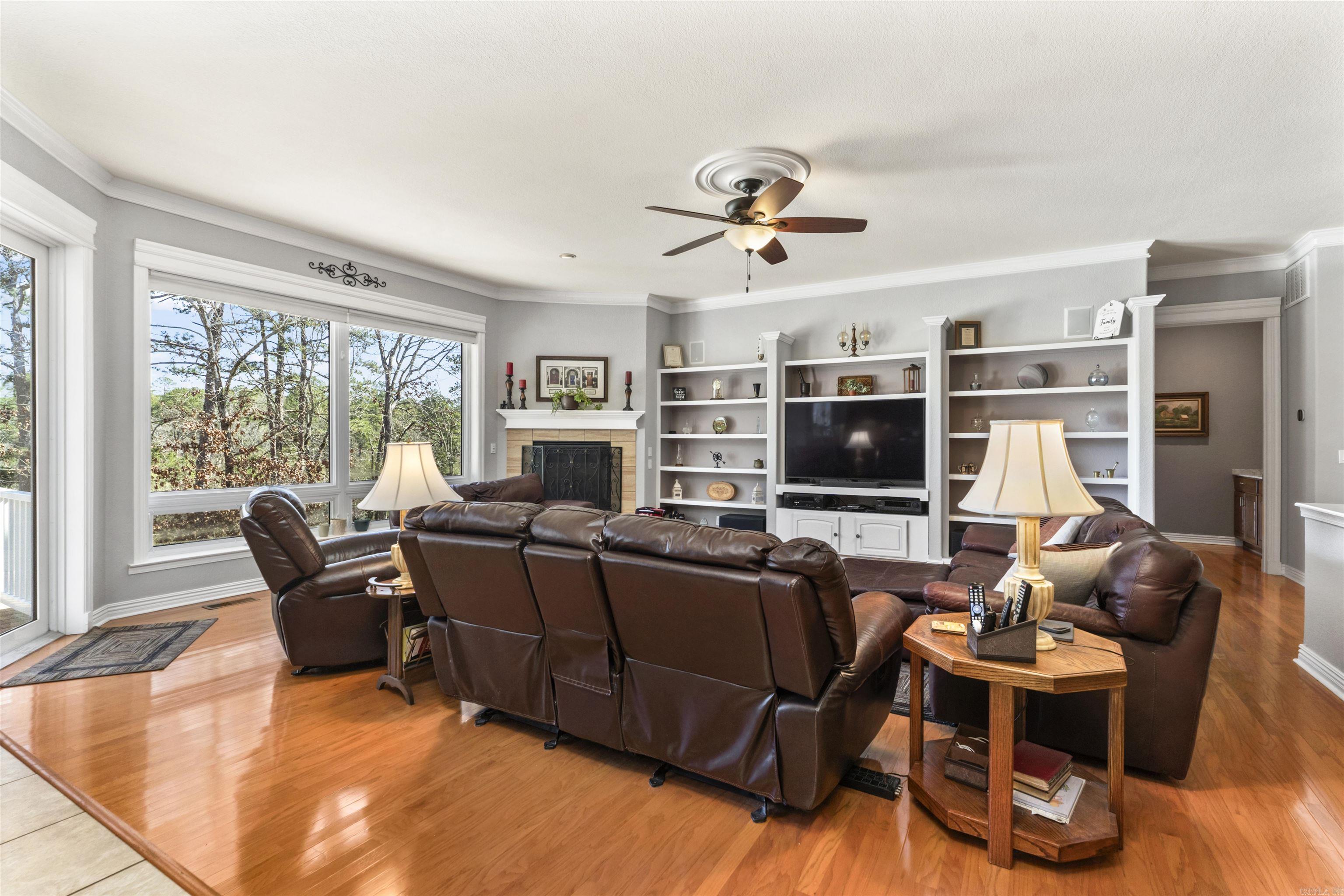 42 Lindura Way Hot Springs Village, AR 71909