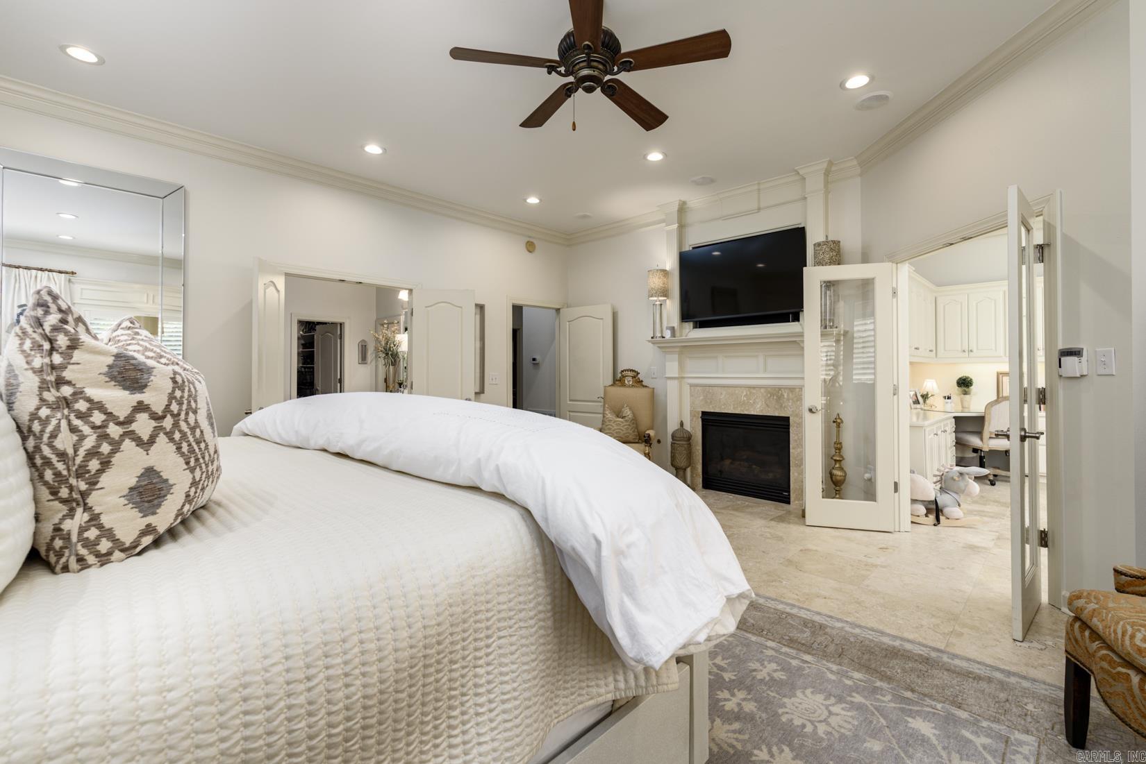 23 CANYON RIDGE COURT Little Rock, AR 72223-5982