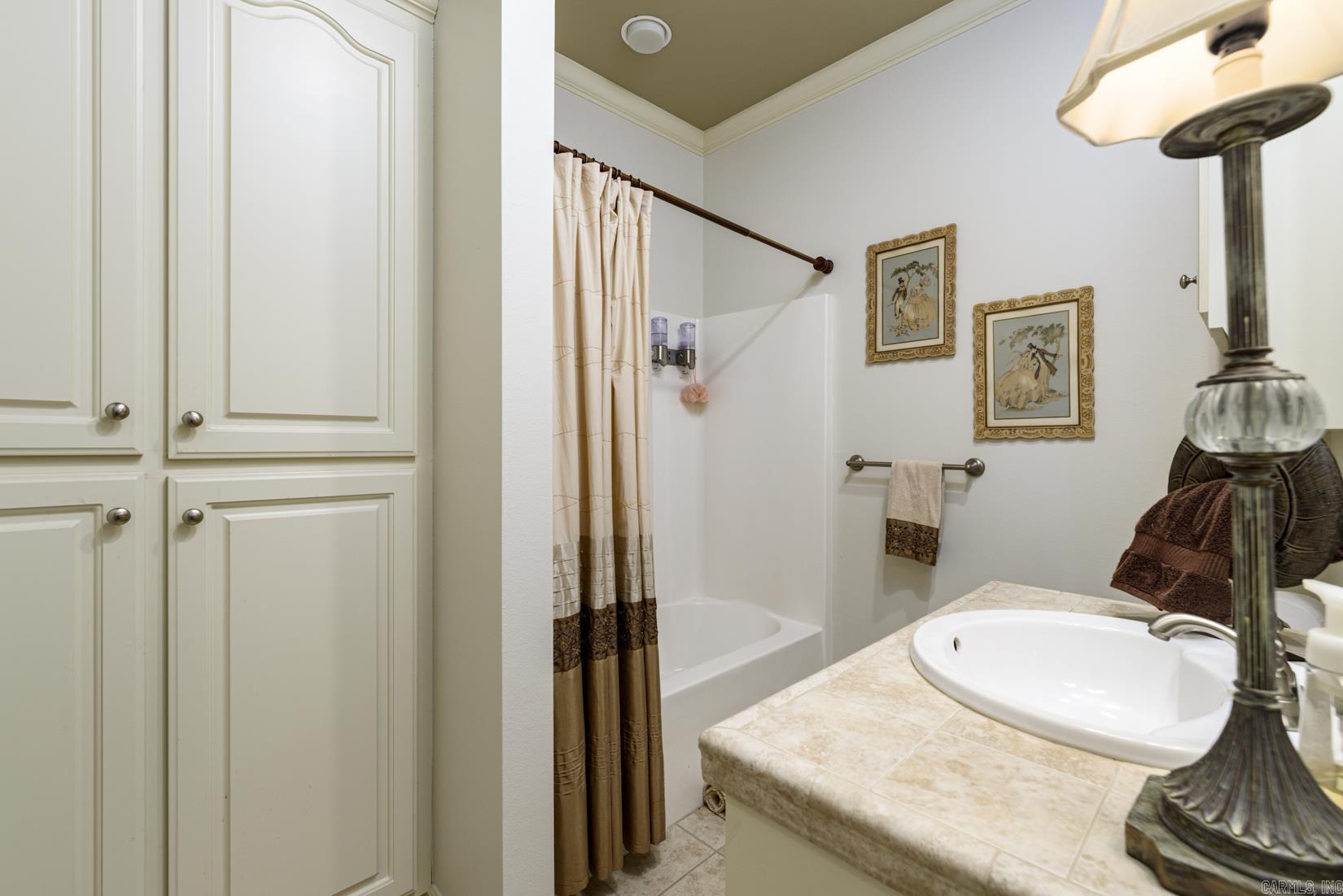 23 CANYON RIDGE COURT Little Rock, AR 72223-5982