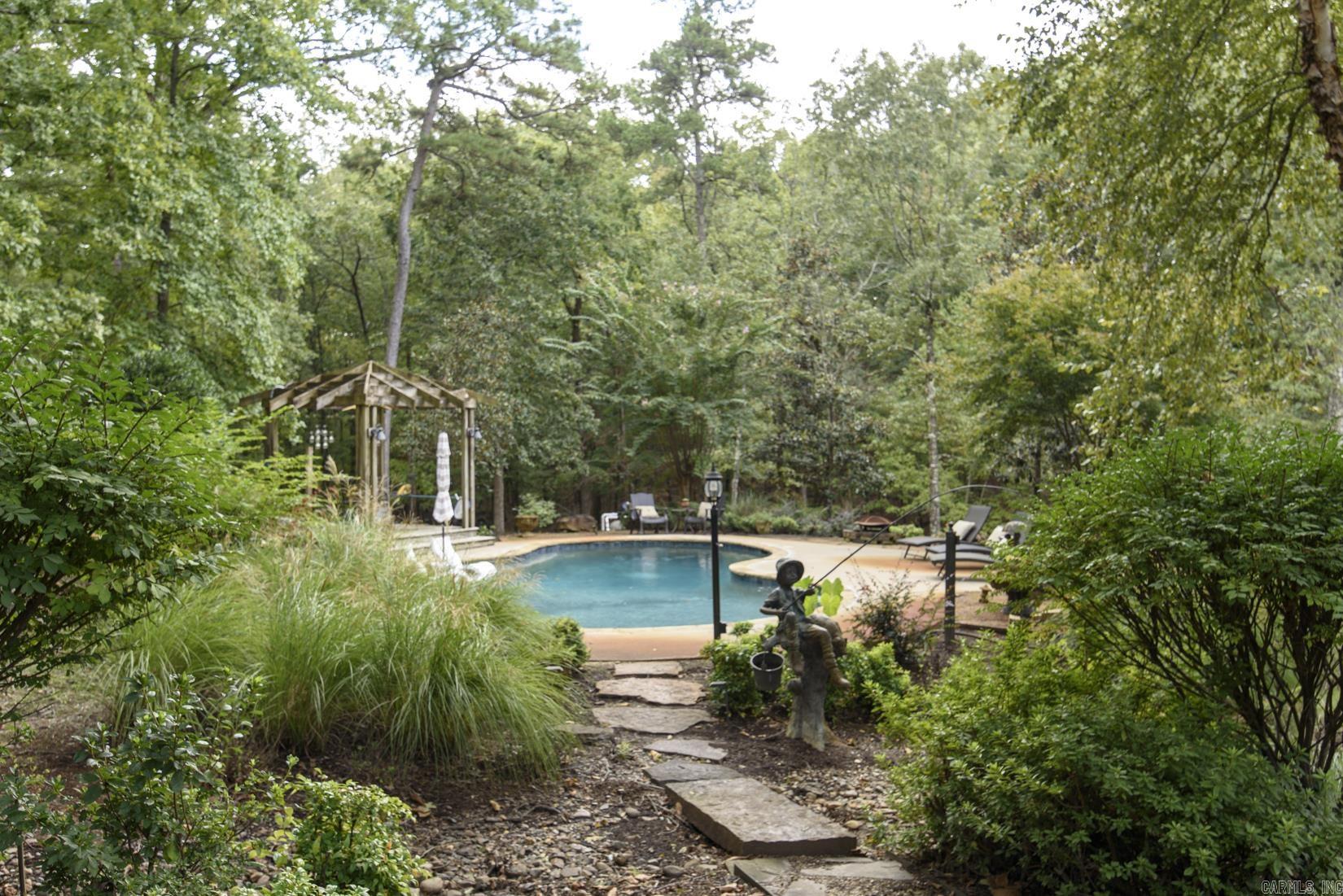 23 CANYON RIDGE COURT Little Rock, AR 72223-5982