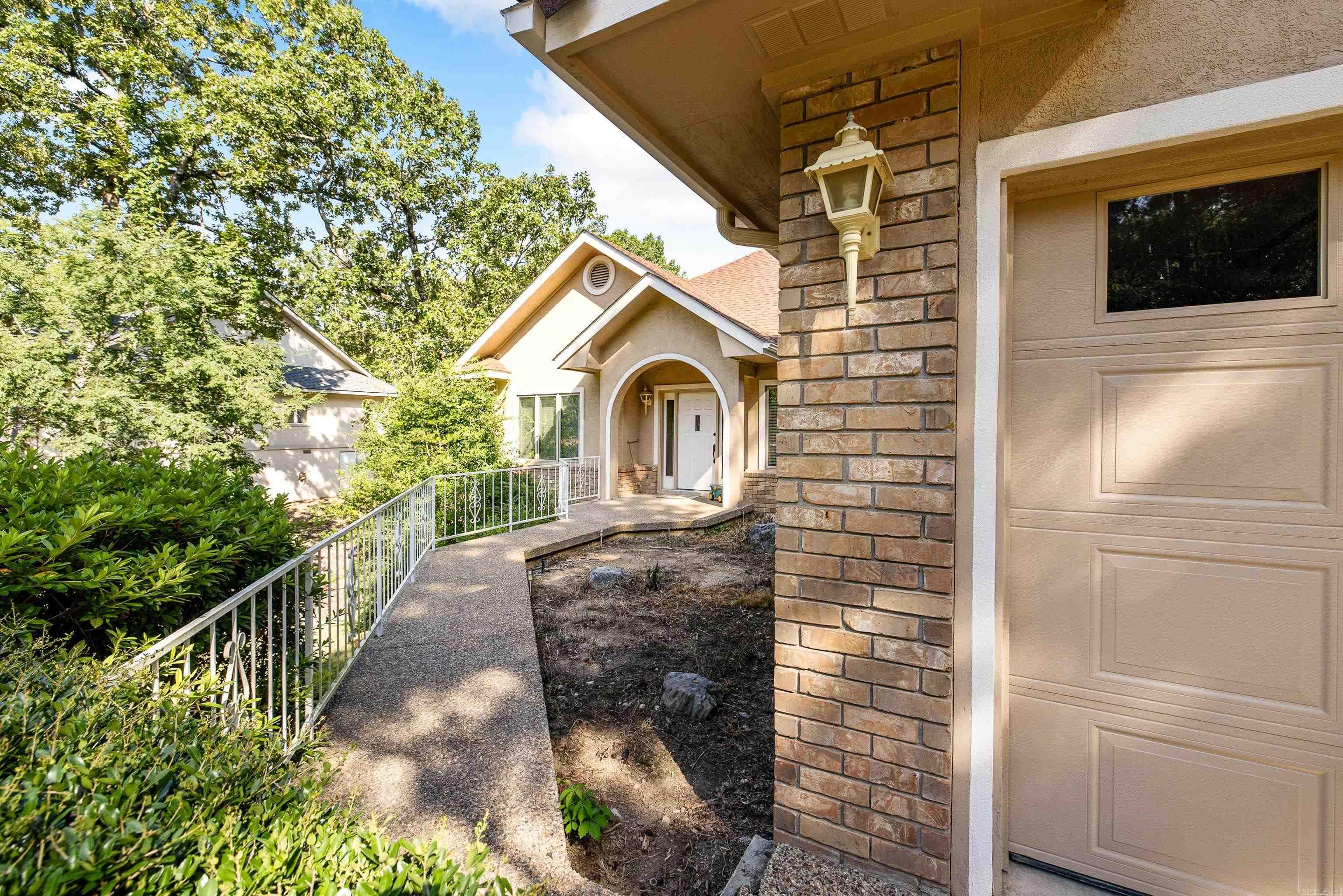 23 Realeza Court Hot Springs Village, AR 71909