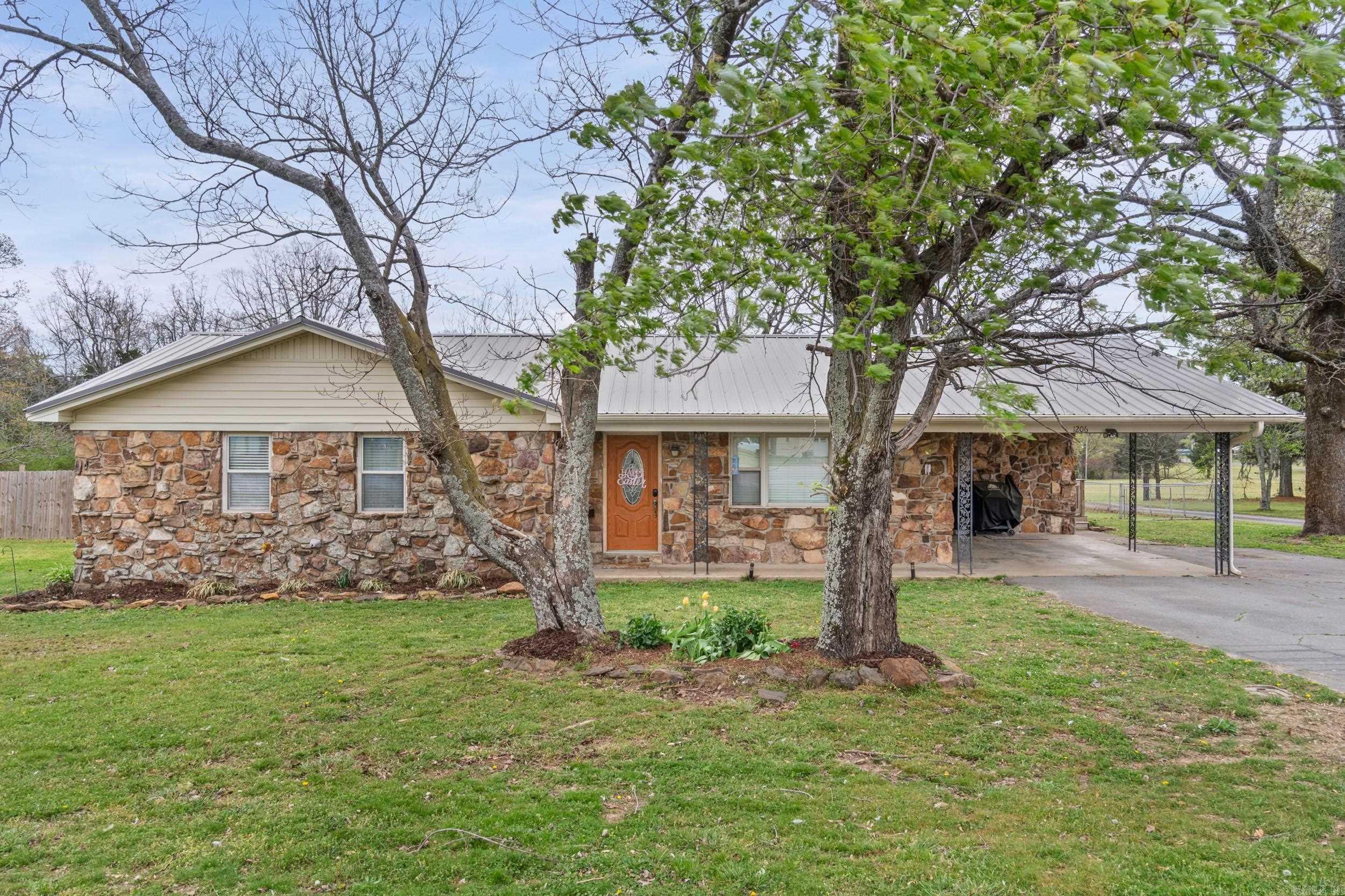 1206 Highway 167 N  Bald Knob, AR