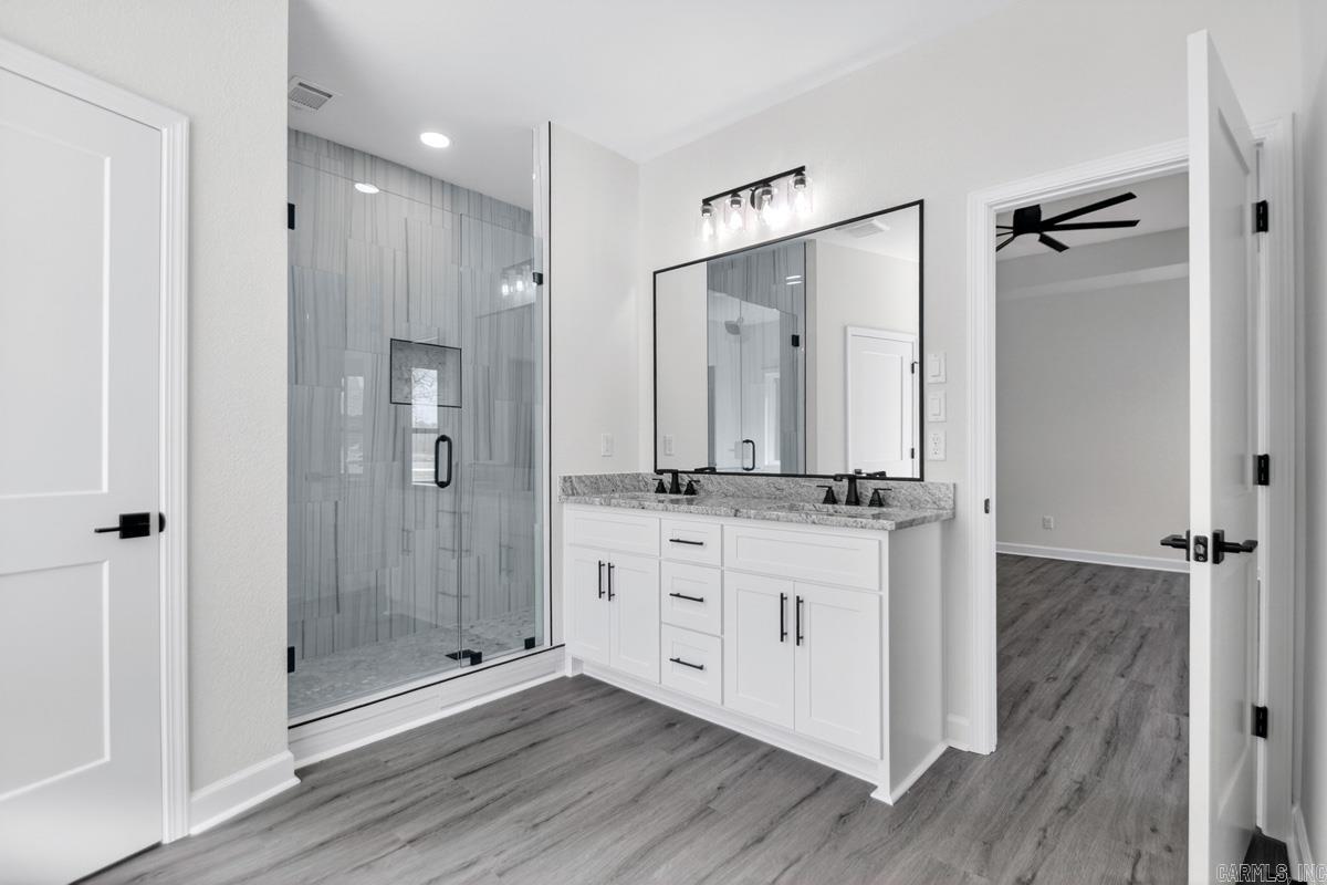 1112 Duke Drive Bauxite, AR 72011