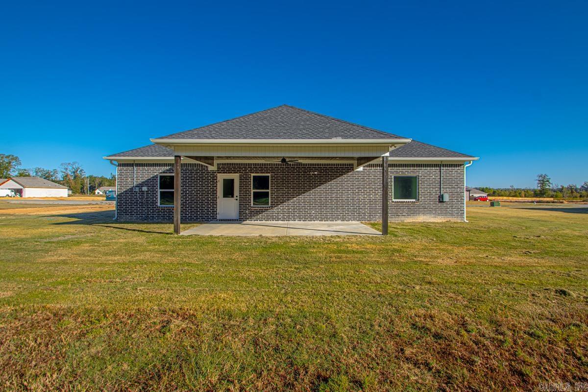 1112 Duke Drive Bauxite, AR 72011