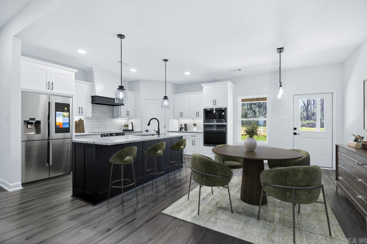 1112 Duke Drive Bauxite, AR 72011