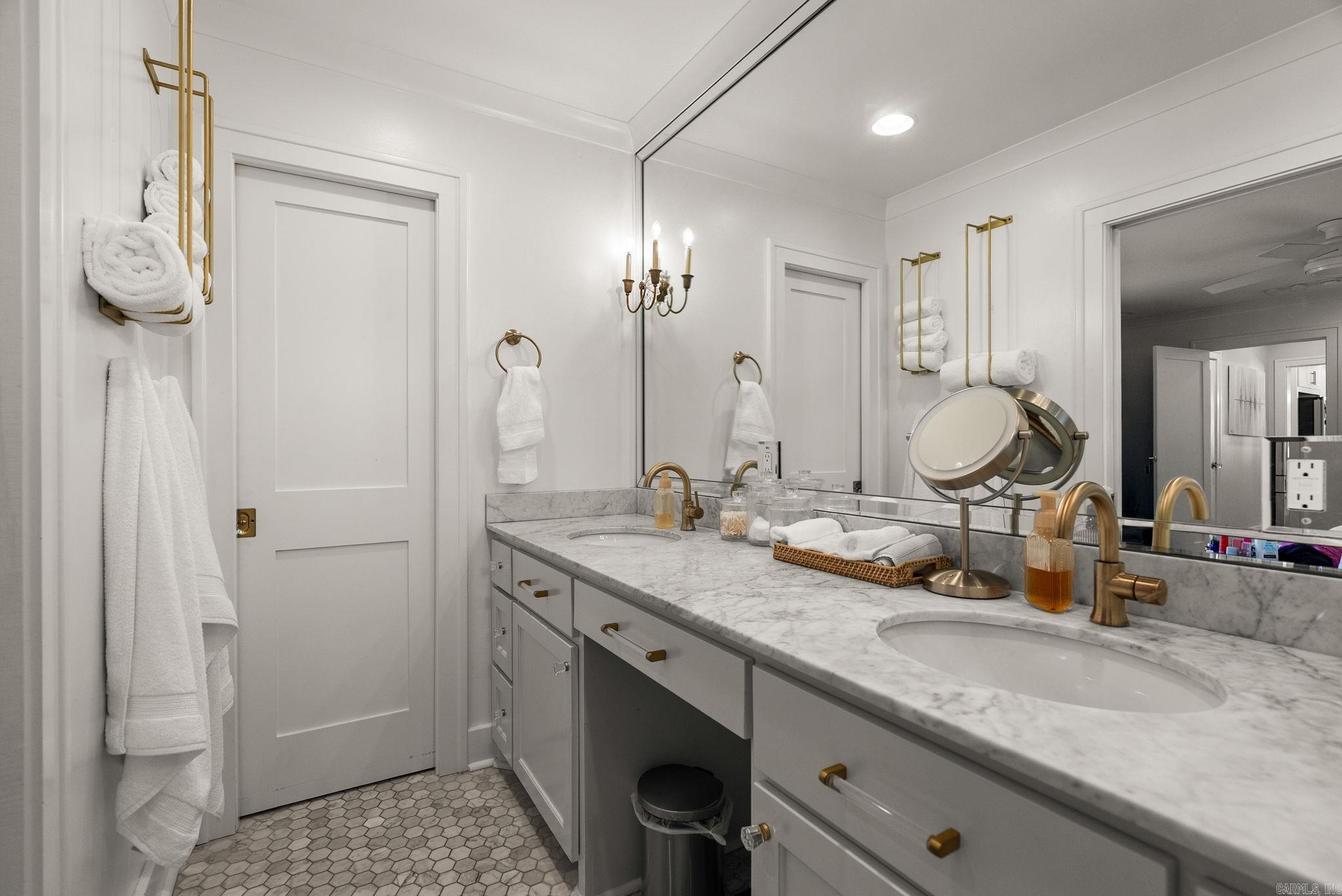 5116 P Street Little Rock, AR 72207