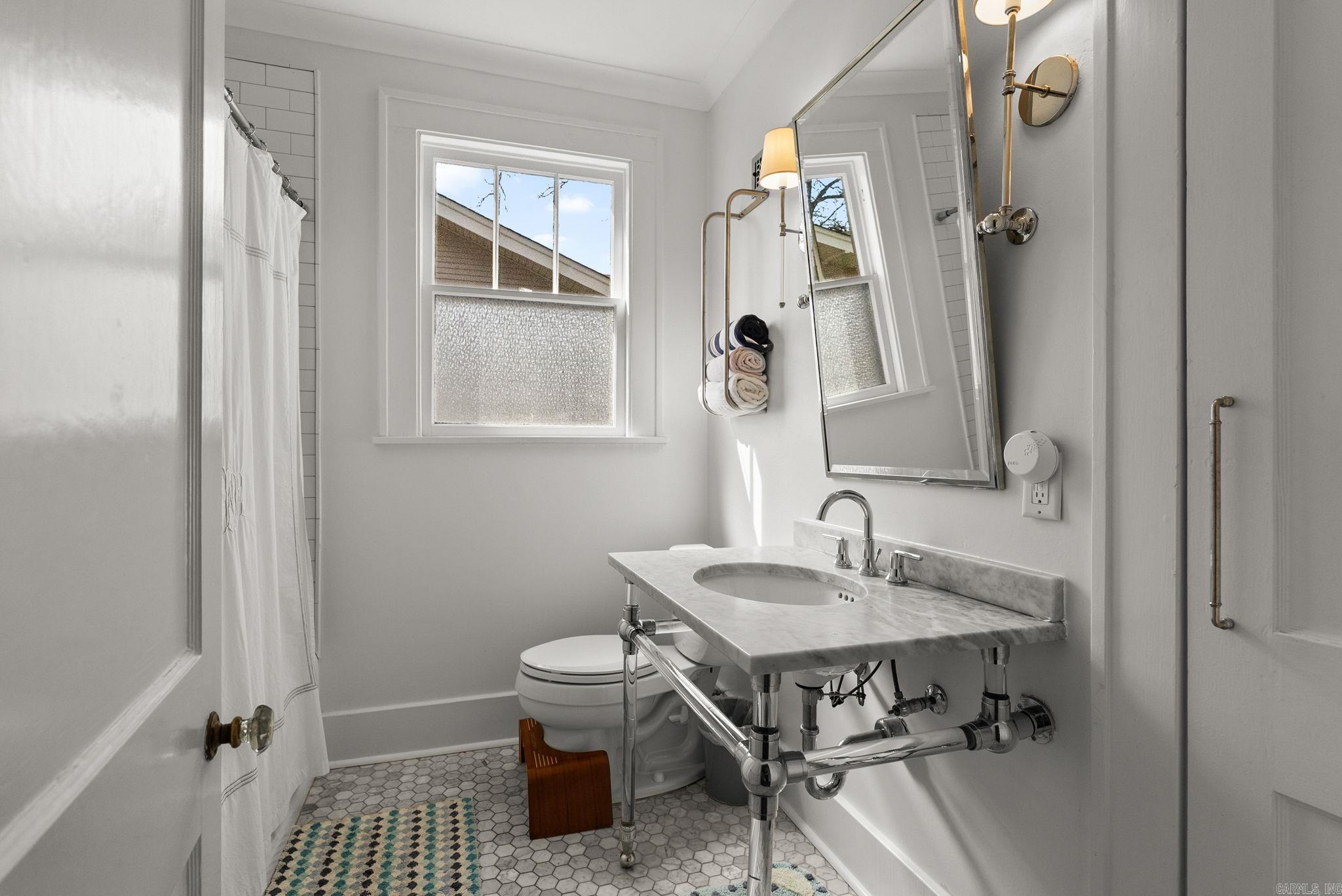 5116 P Street Little Rock, AR 72207