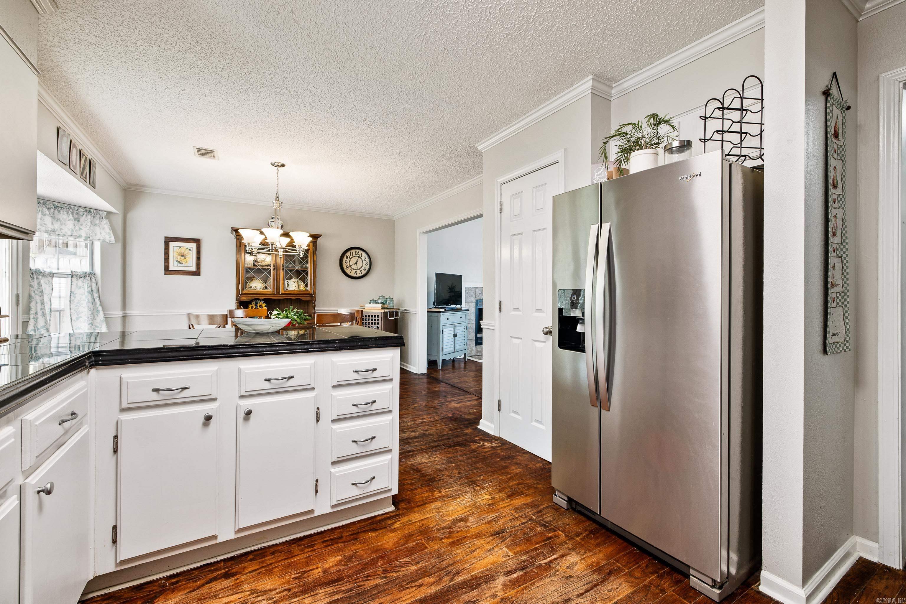 60 Vantage Drive Maumelle, AR 72113