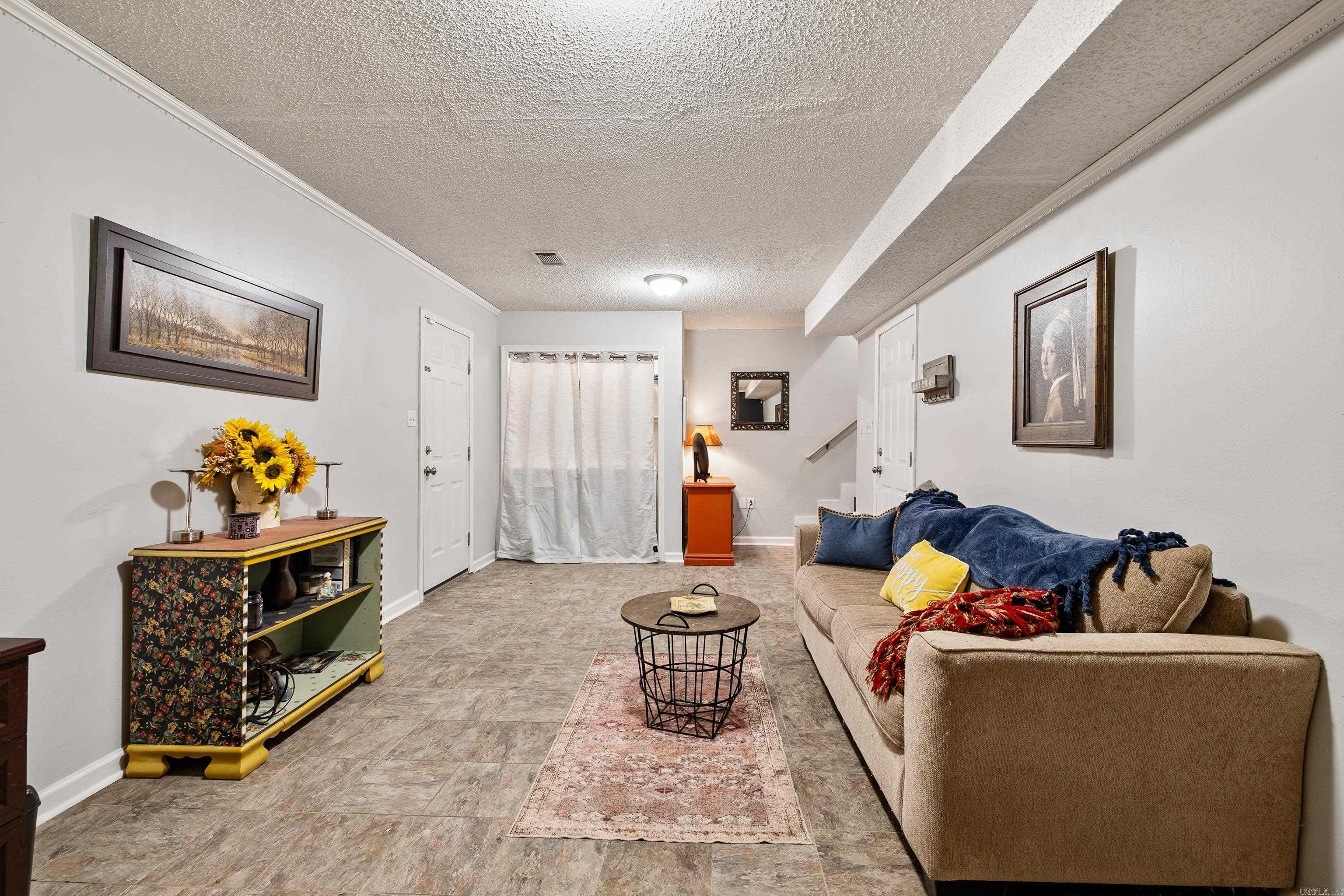 60 Vantage Drive Maumelle, AR 72113