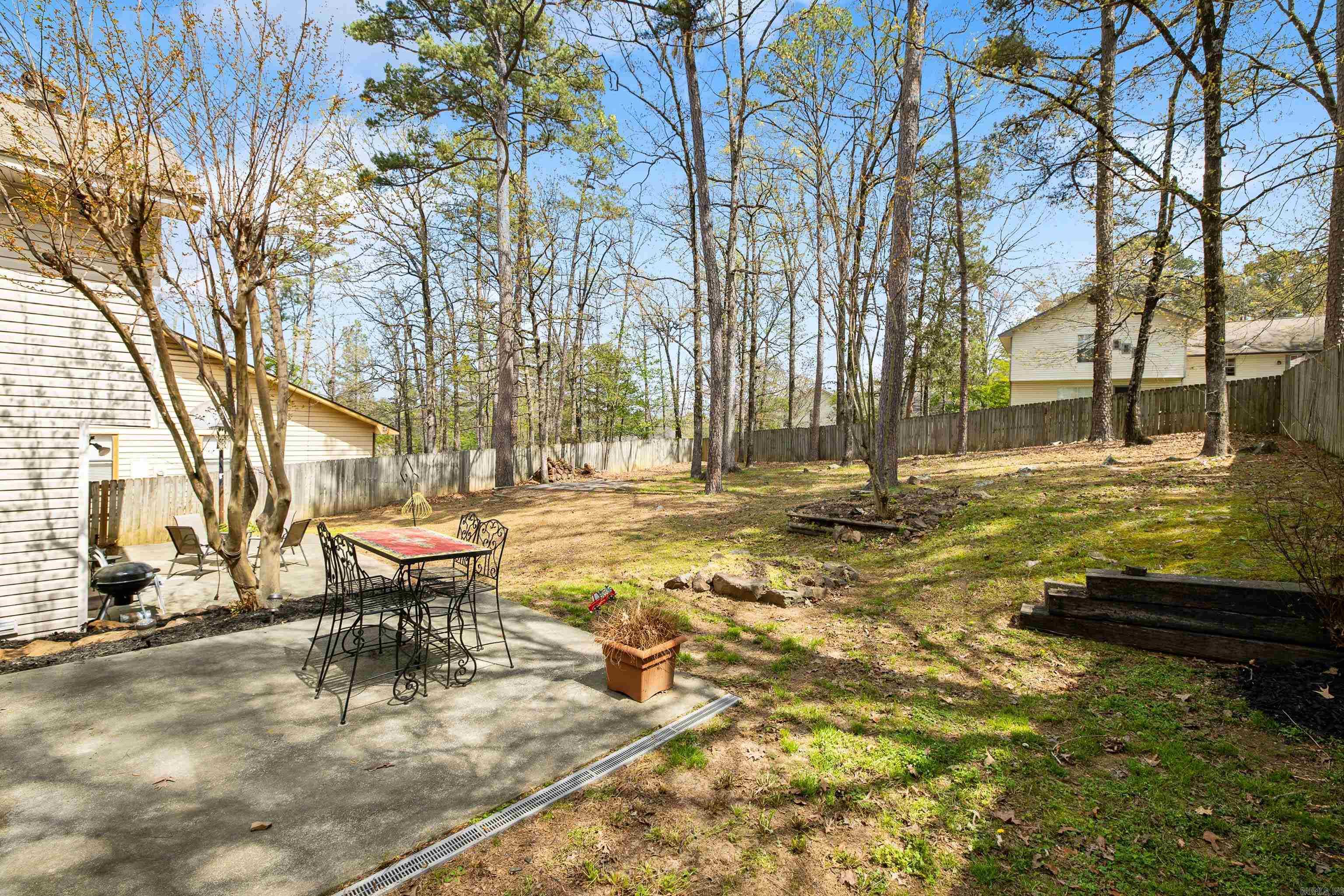 60 Vantage Drive Maumelle, AR 72113