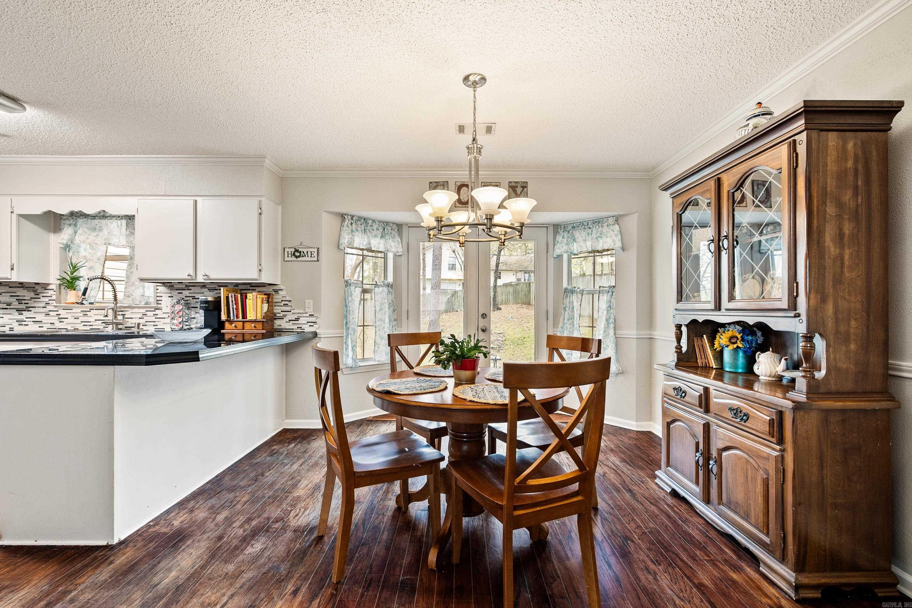 60 Vantage Drive Maumelle, AR 72113