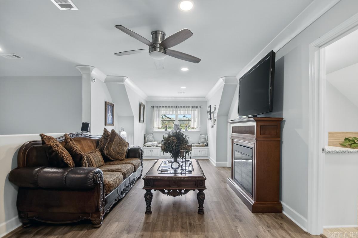 204 Annis Estates Drive Austin, AR 72007