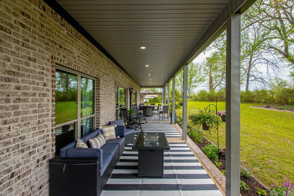 204 Annis Estates Drive Austin, AR 72007