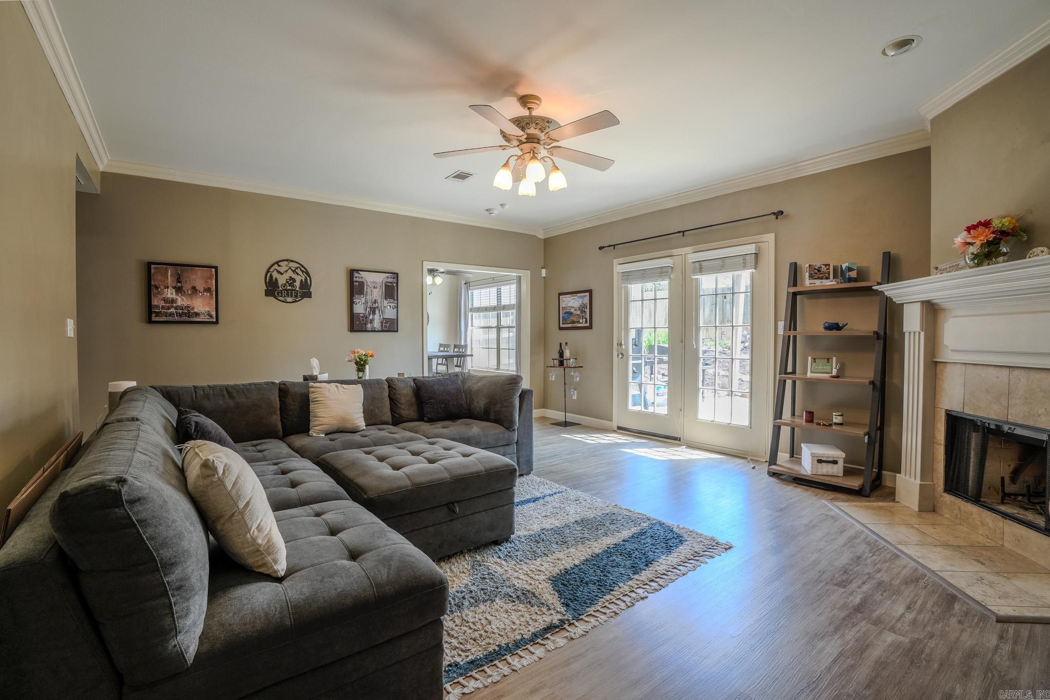 35 Garden Oaks Drive Maumelle, AR 72113