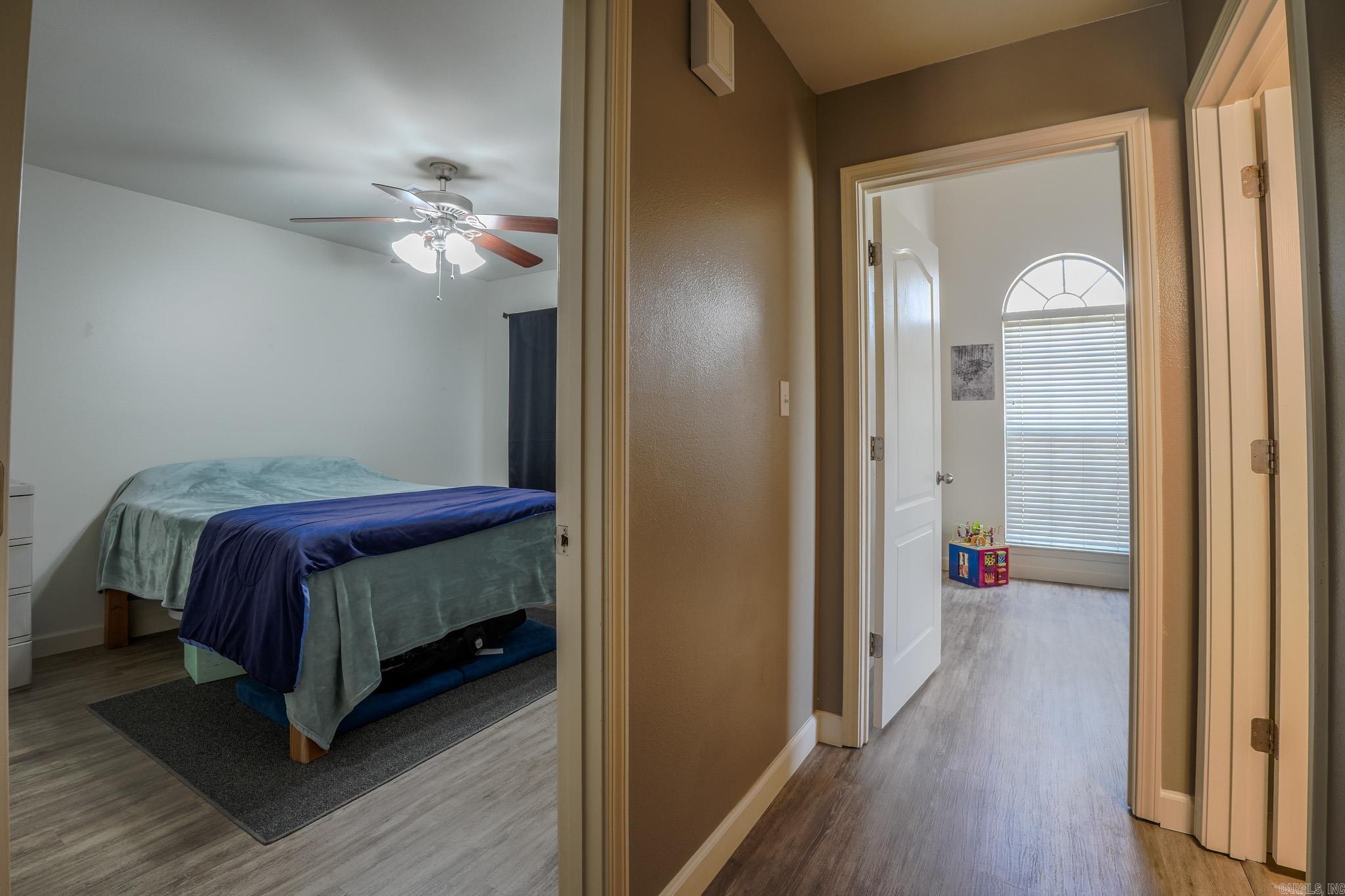 35 Garden Oaks Drive Maumelle, AR 72113