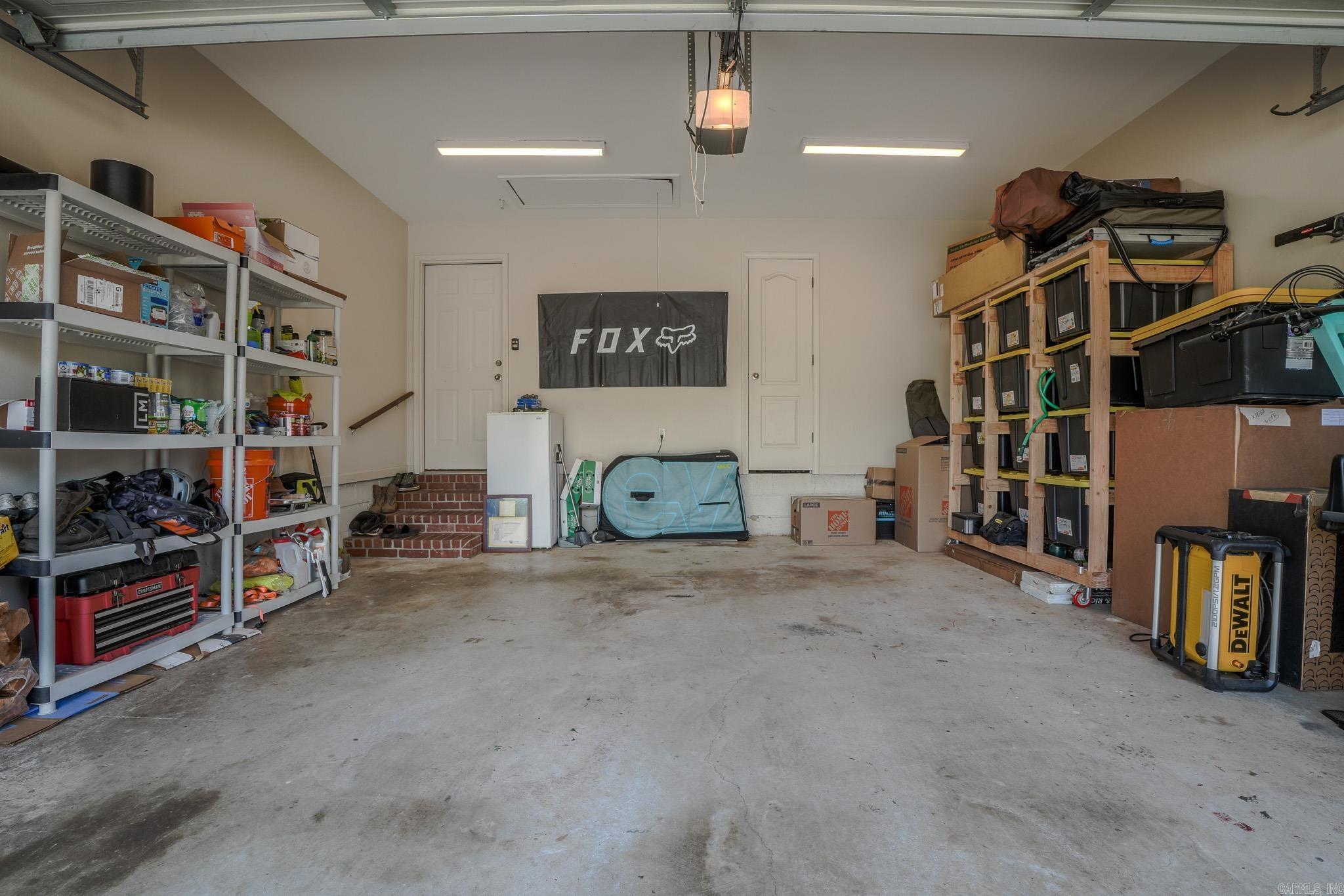 35 Garden Oaks Drive Maumelle, AR 72113