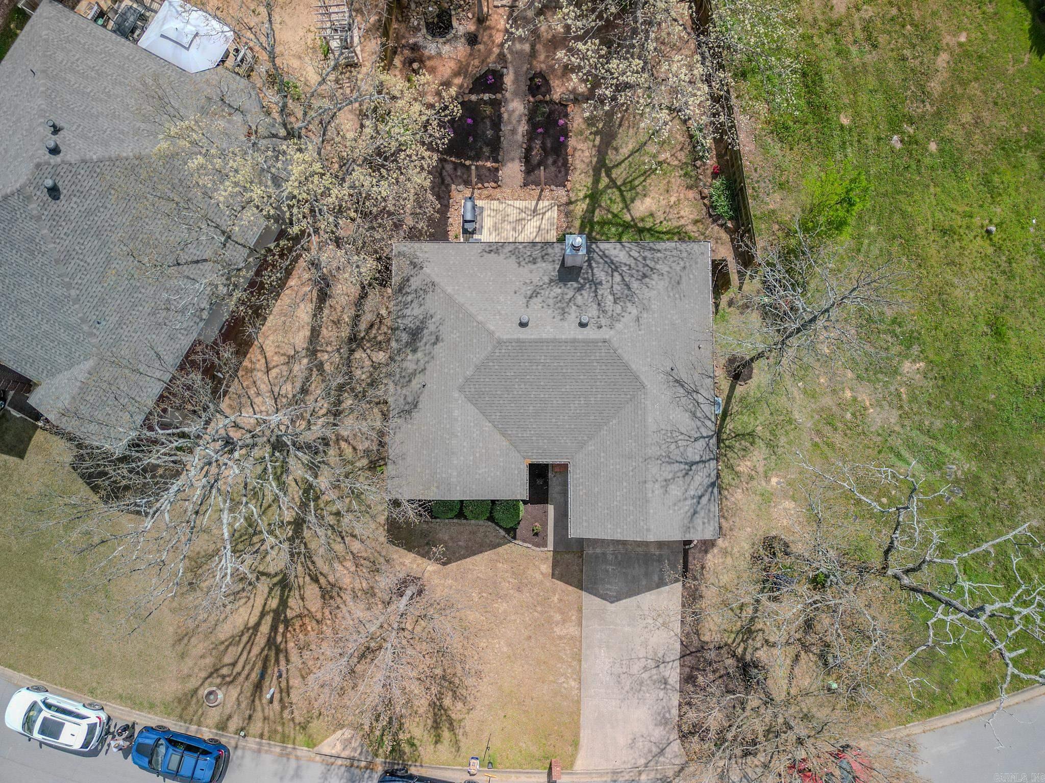 35 Garden Oaks Drive Maumelle, AR 72113