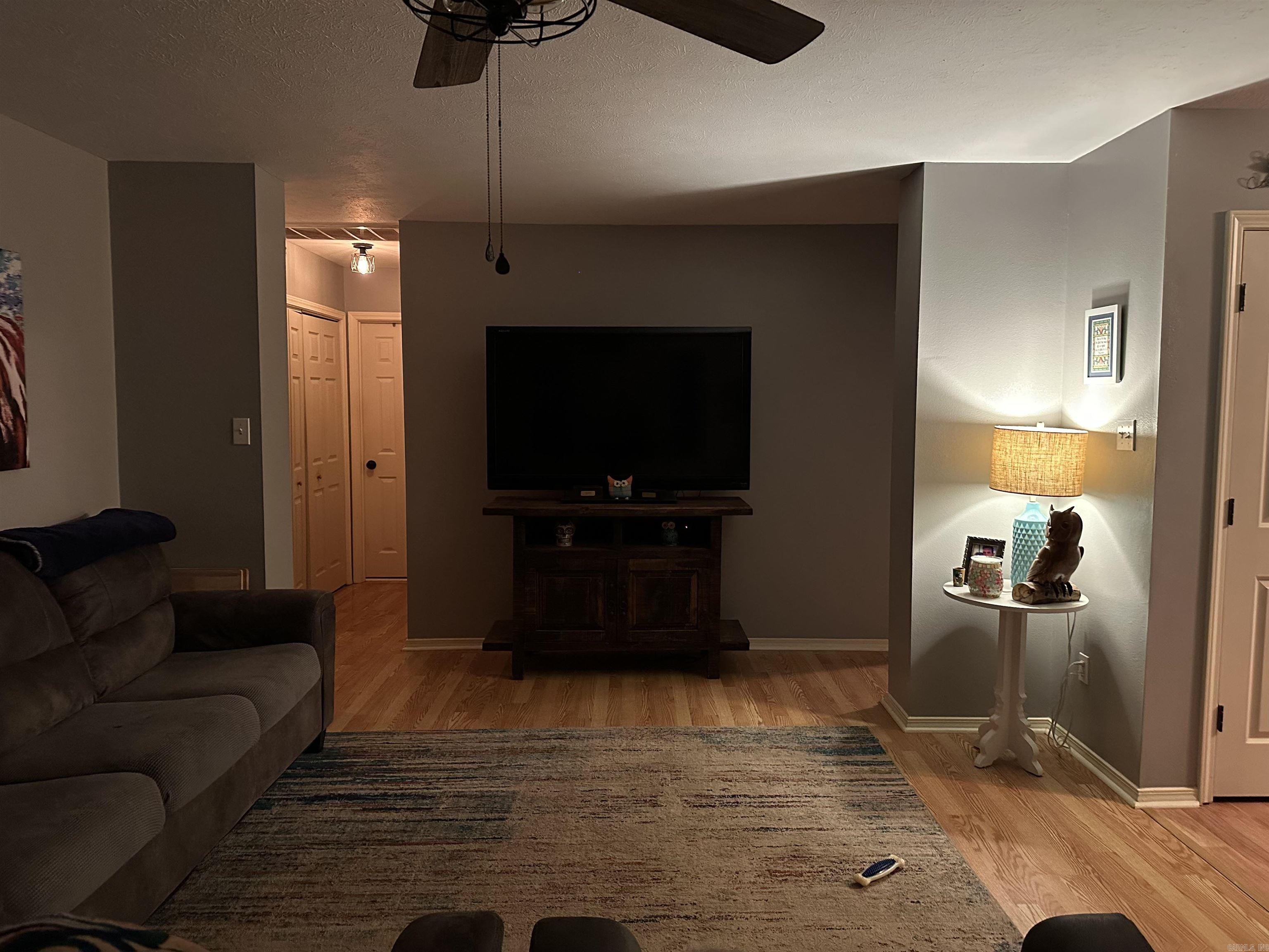 2911 Gage Dr Benton, AR 72019