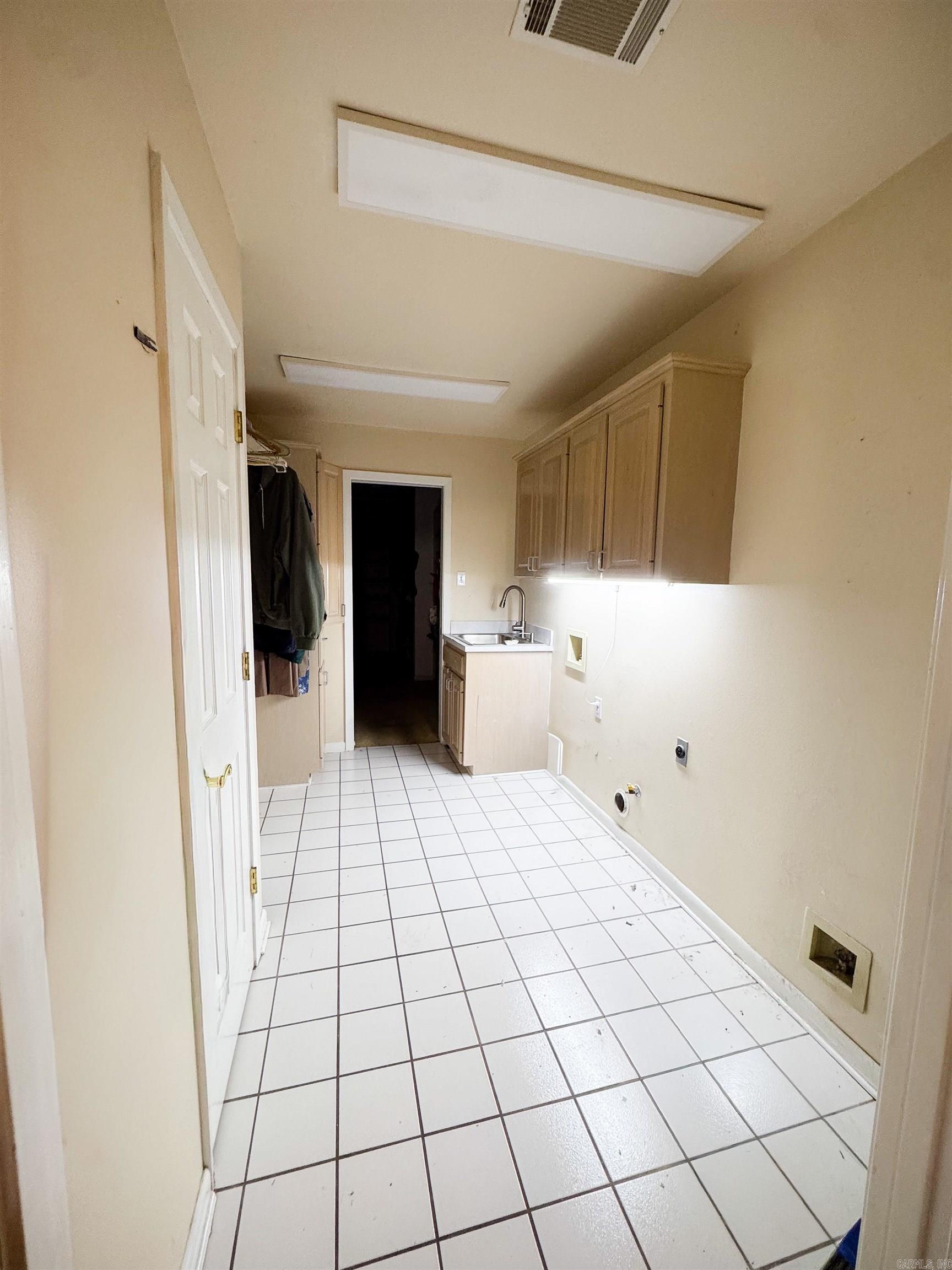 912 Nottingham Court Benton, AR 72019