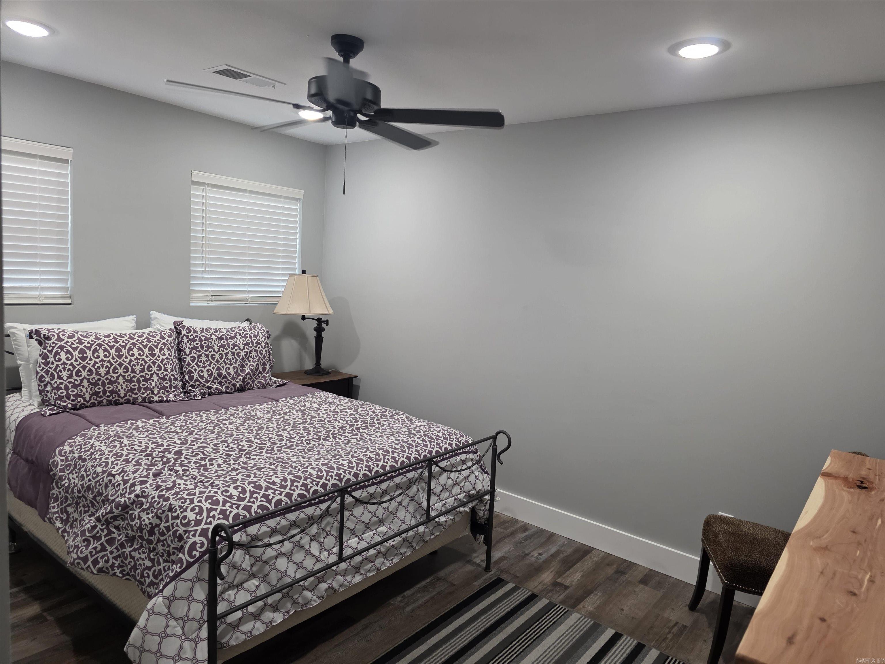 1000 Twin Coves  Greers Ferry, AR