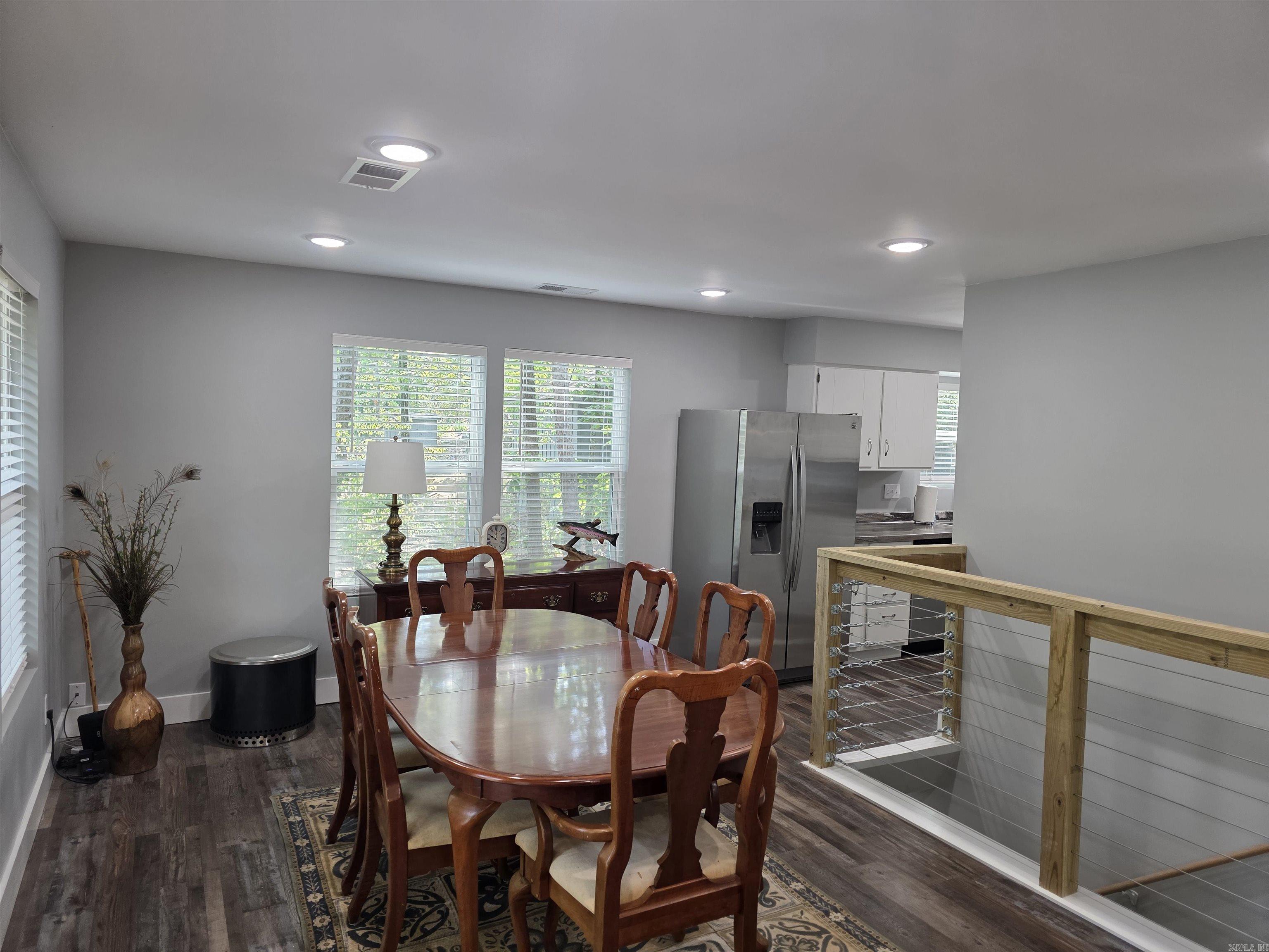 1000 Twin Coves  Greers Ferry, AR